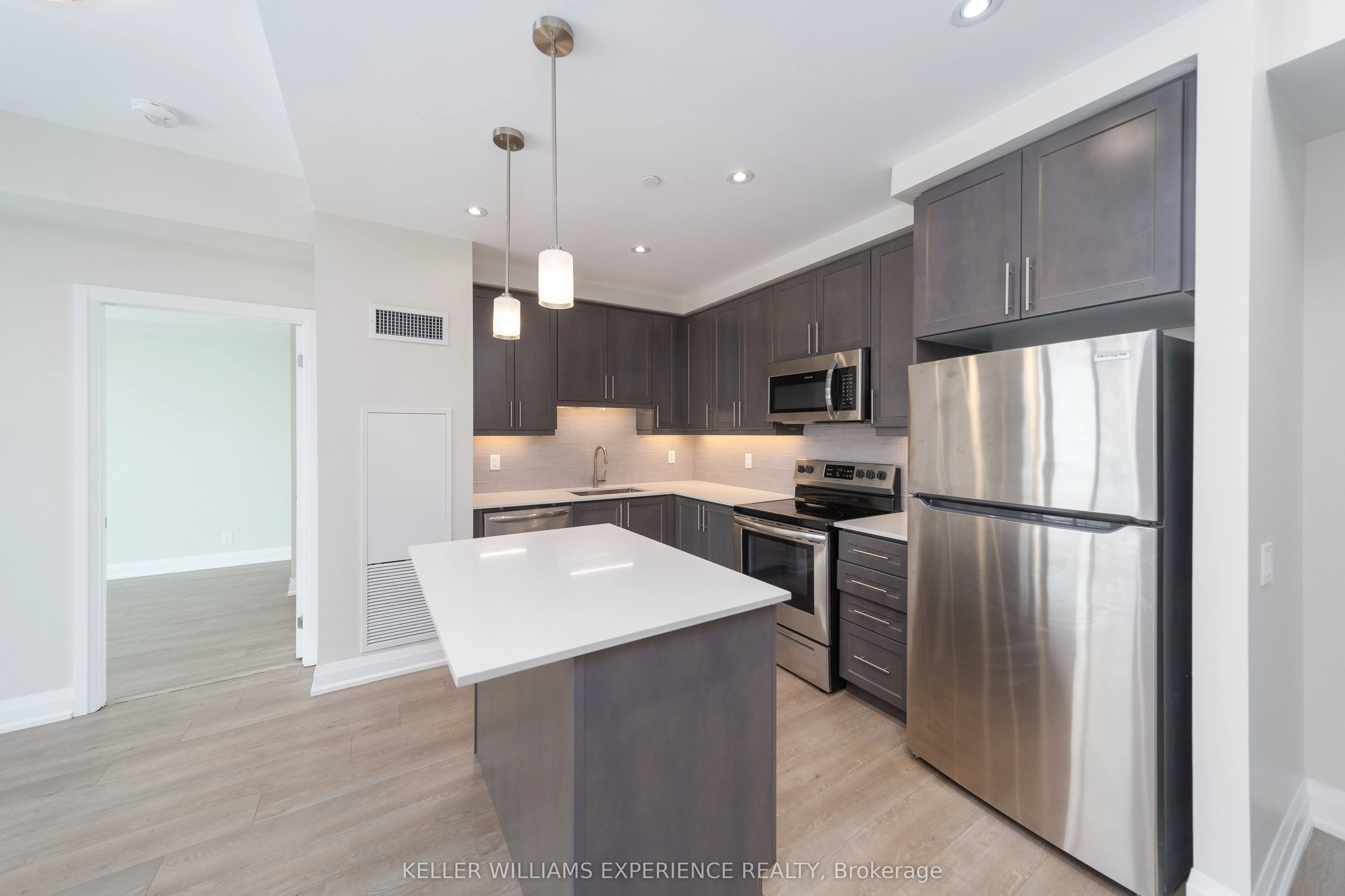 15 Lynch Street #505
