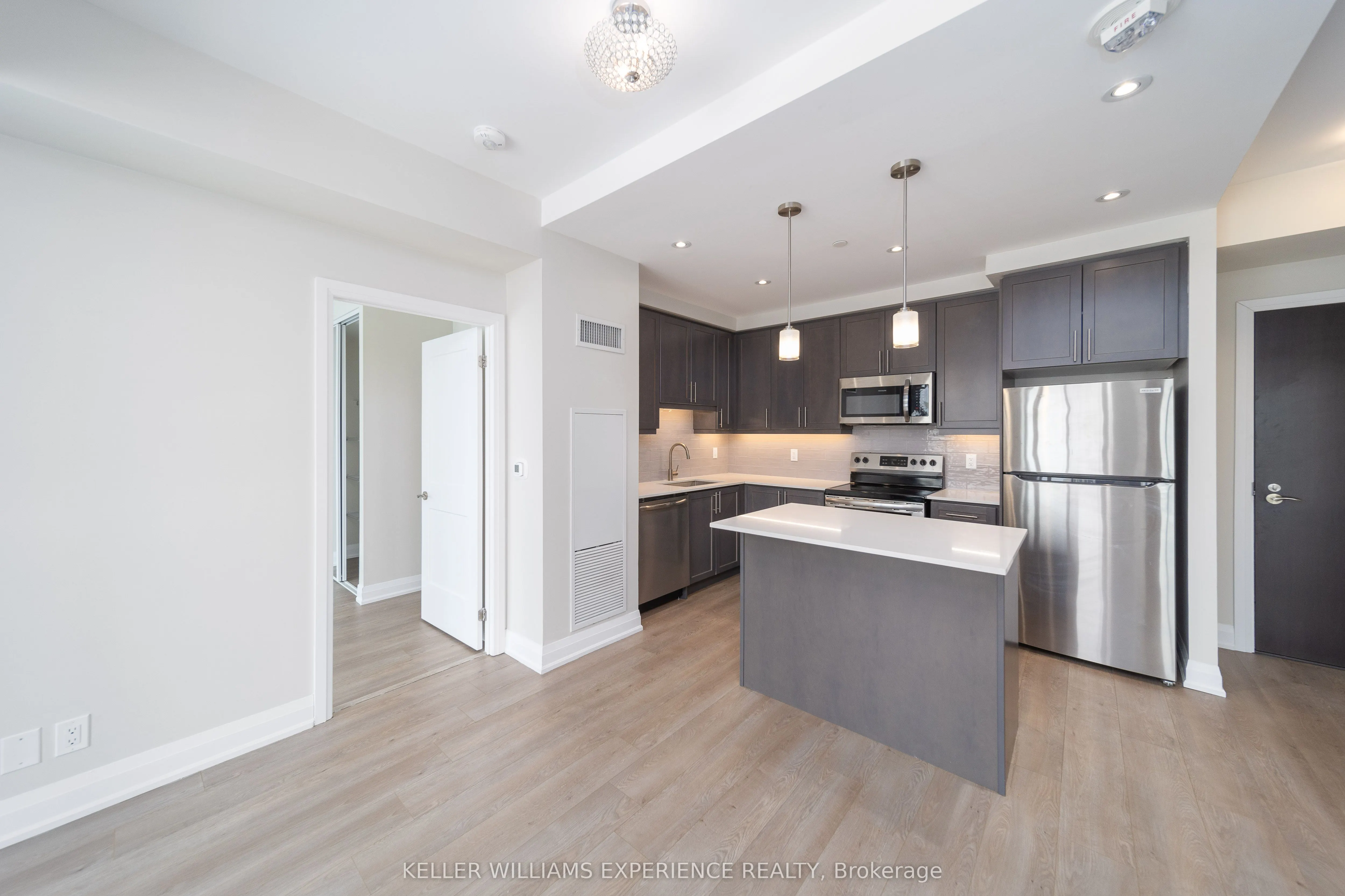 15 Lynch Street #505