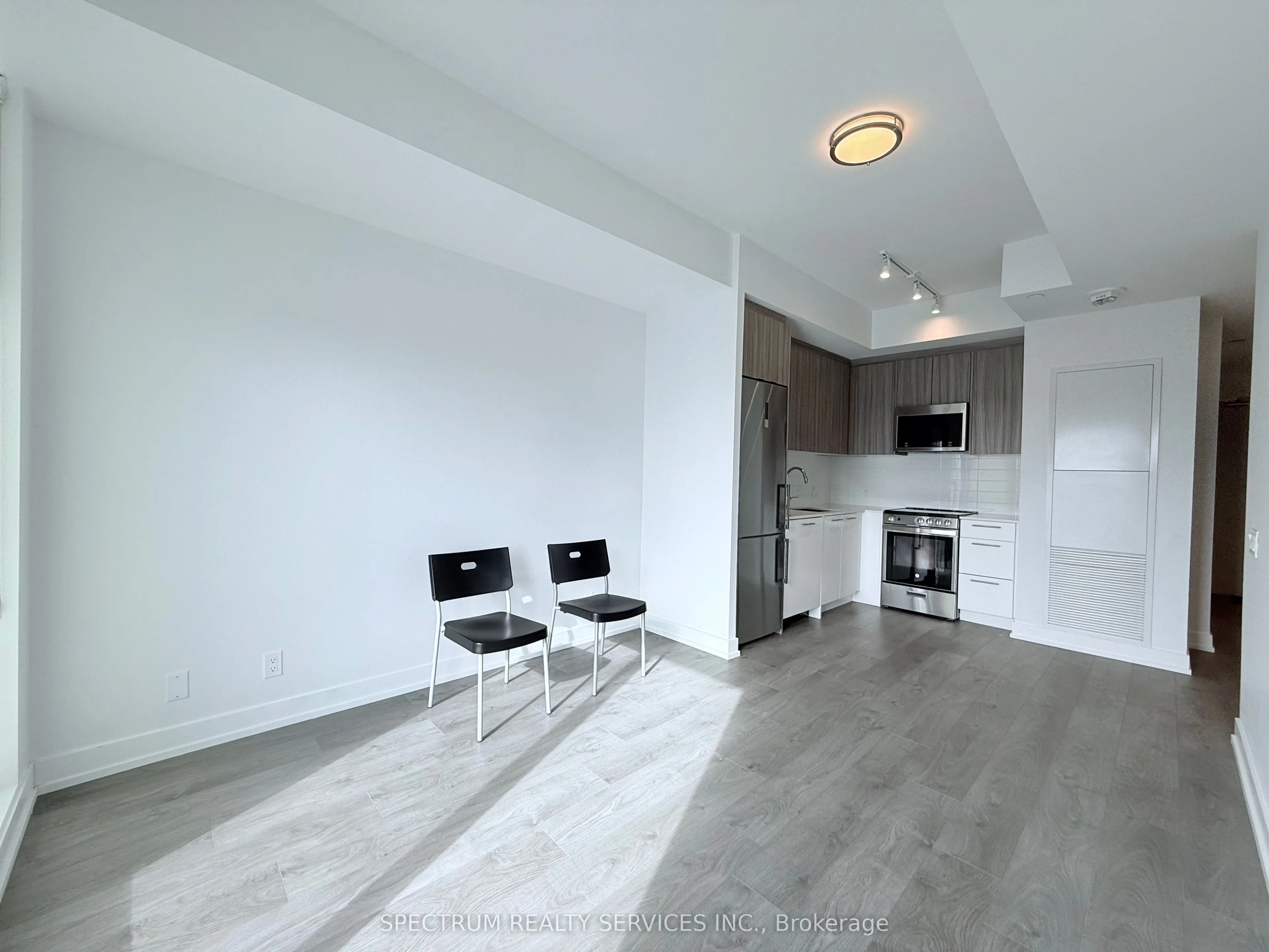 215 Veterans Drive, #510