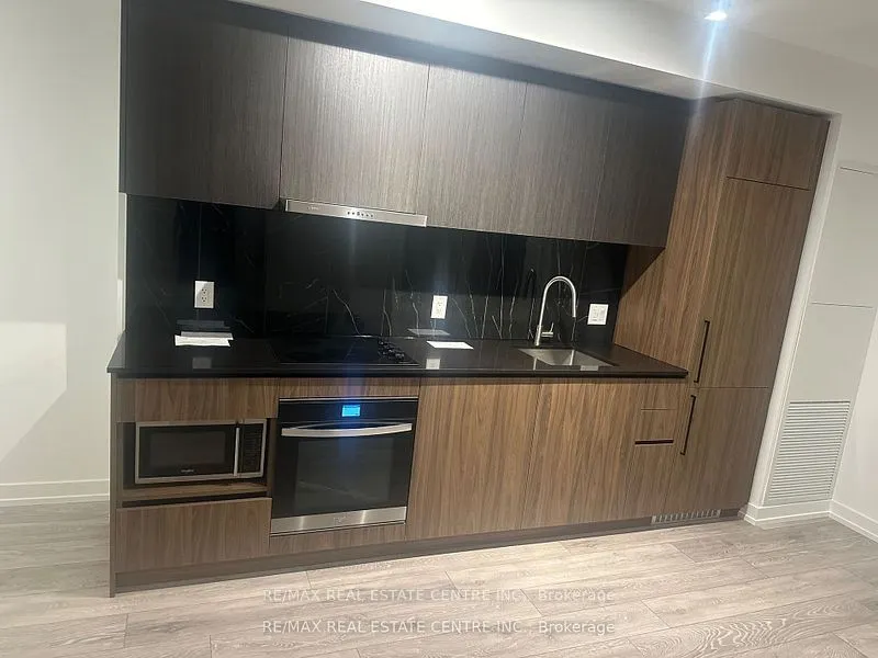 1100 Sheppard Avenue W, #315