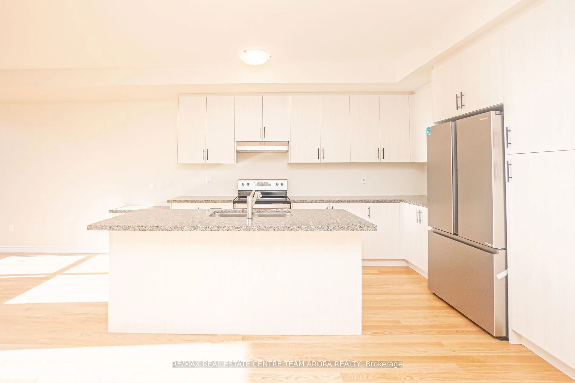 1420 Oakmont Common