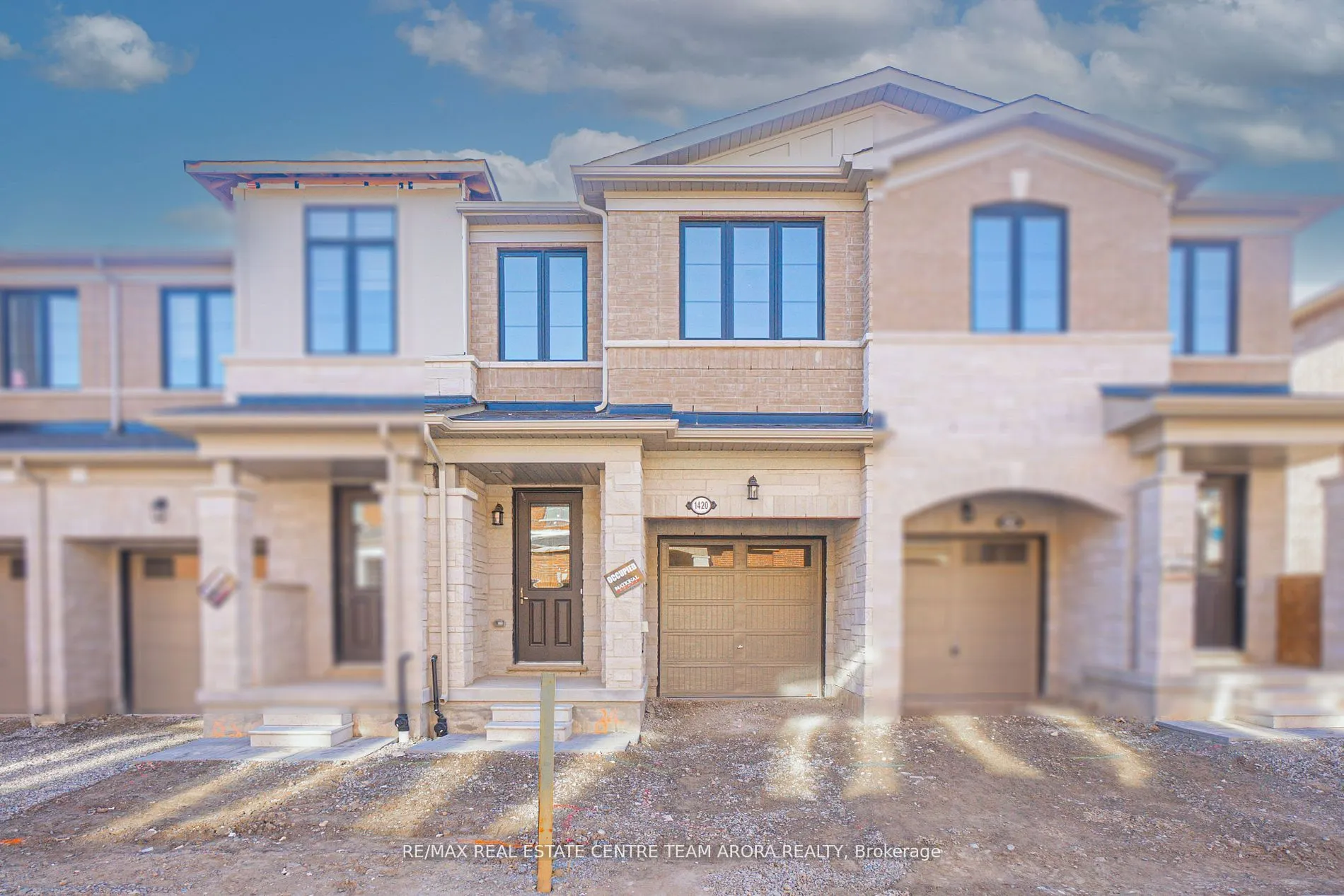 1420 Oakmont Common