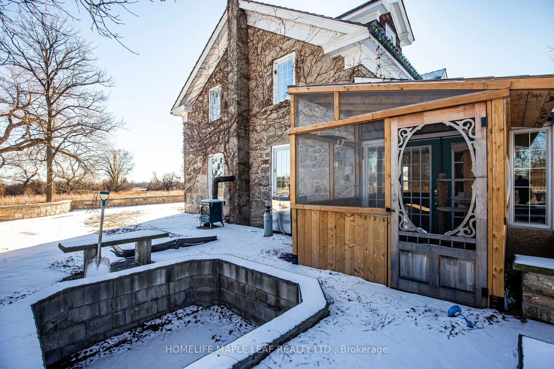 13422 Highway 7 Road