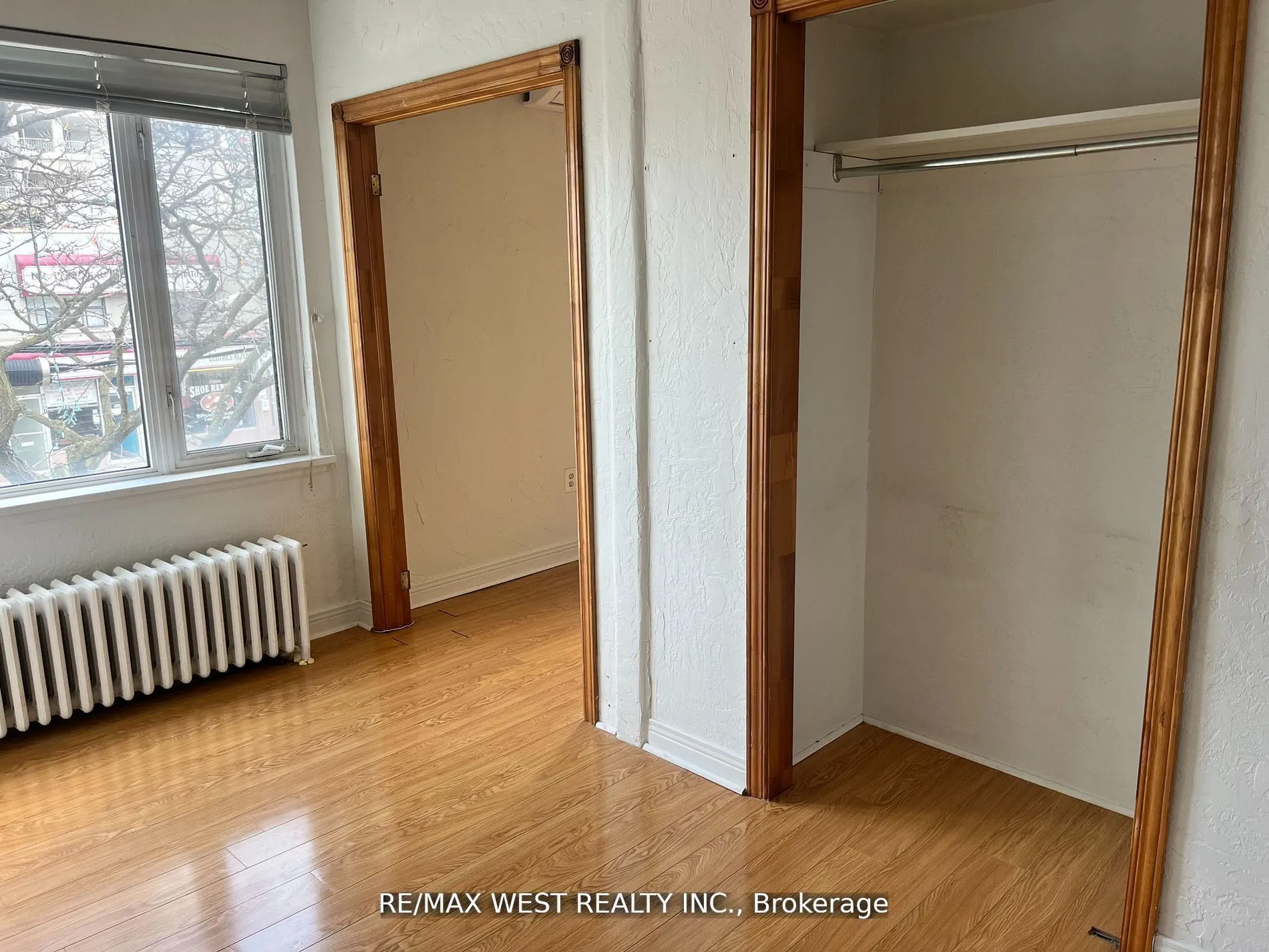 4902 Dundas Street W, ##1