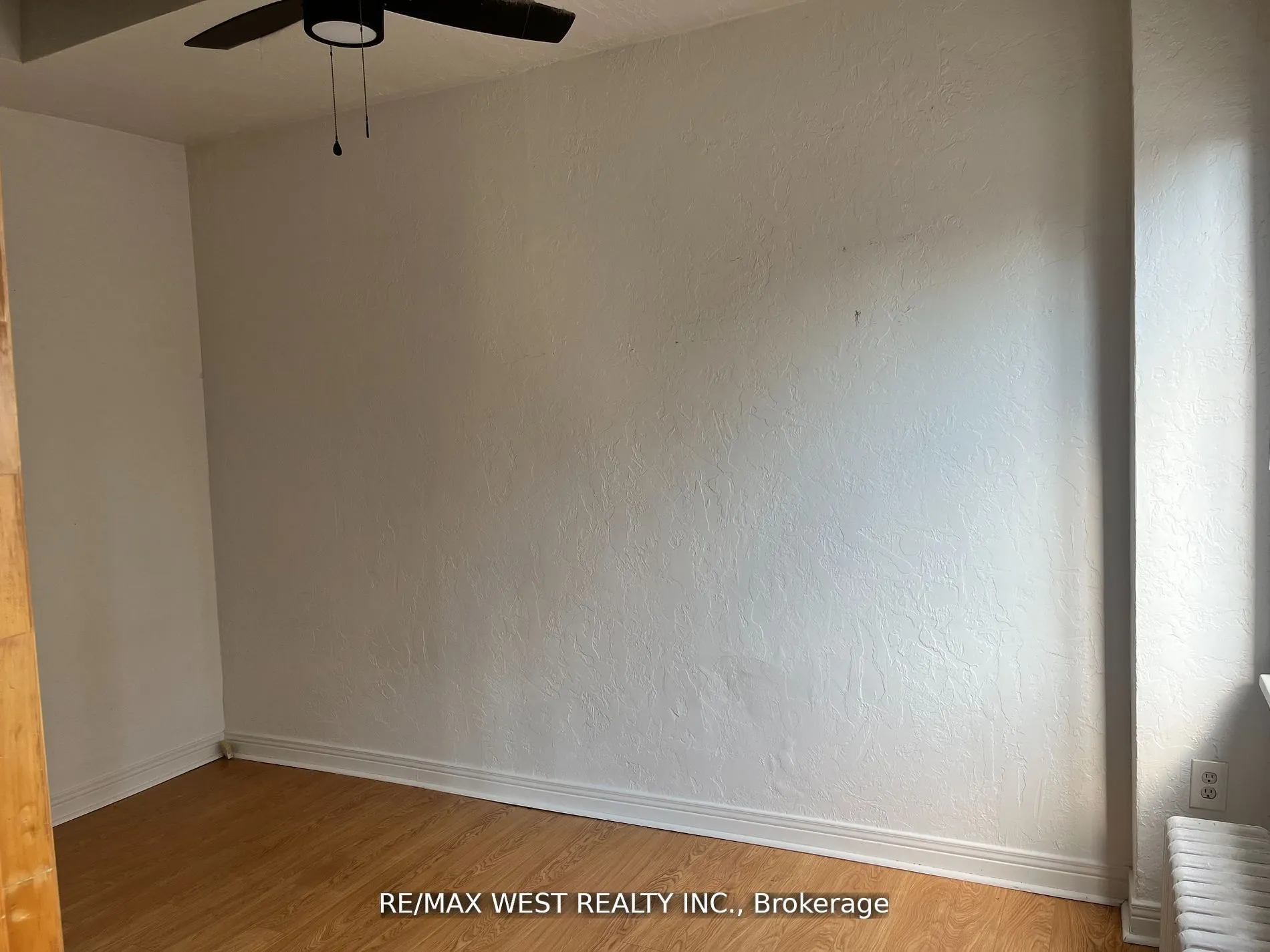 4902 Dundas Street W, ##1