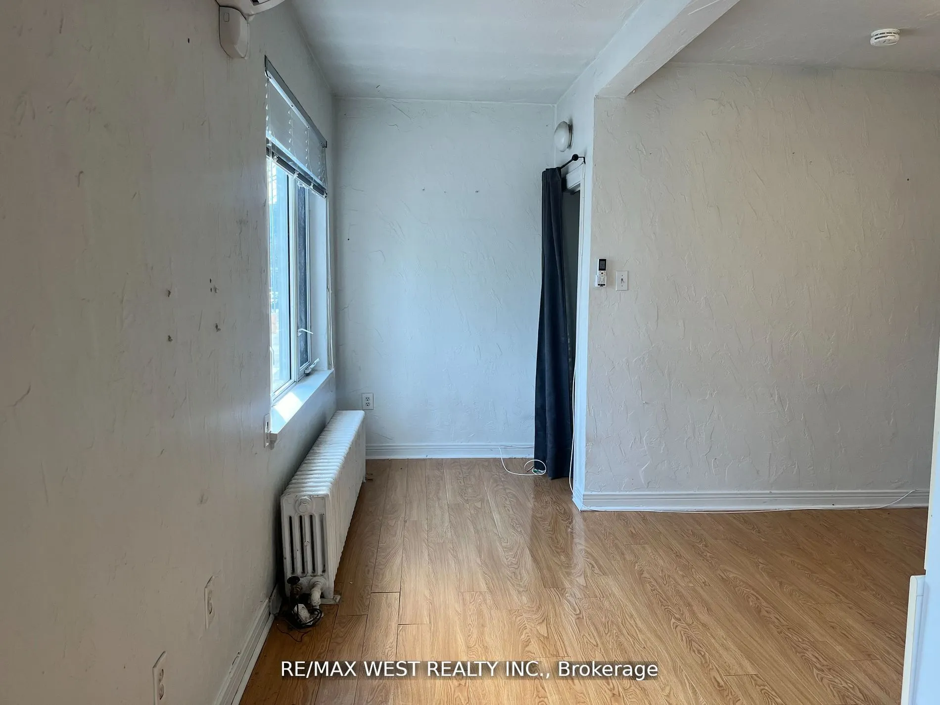 4902 Dundas Street W, ##1