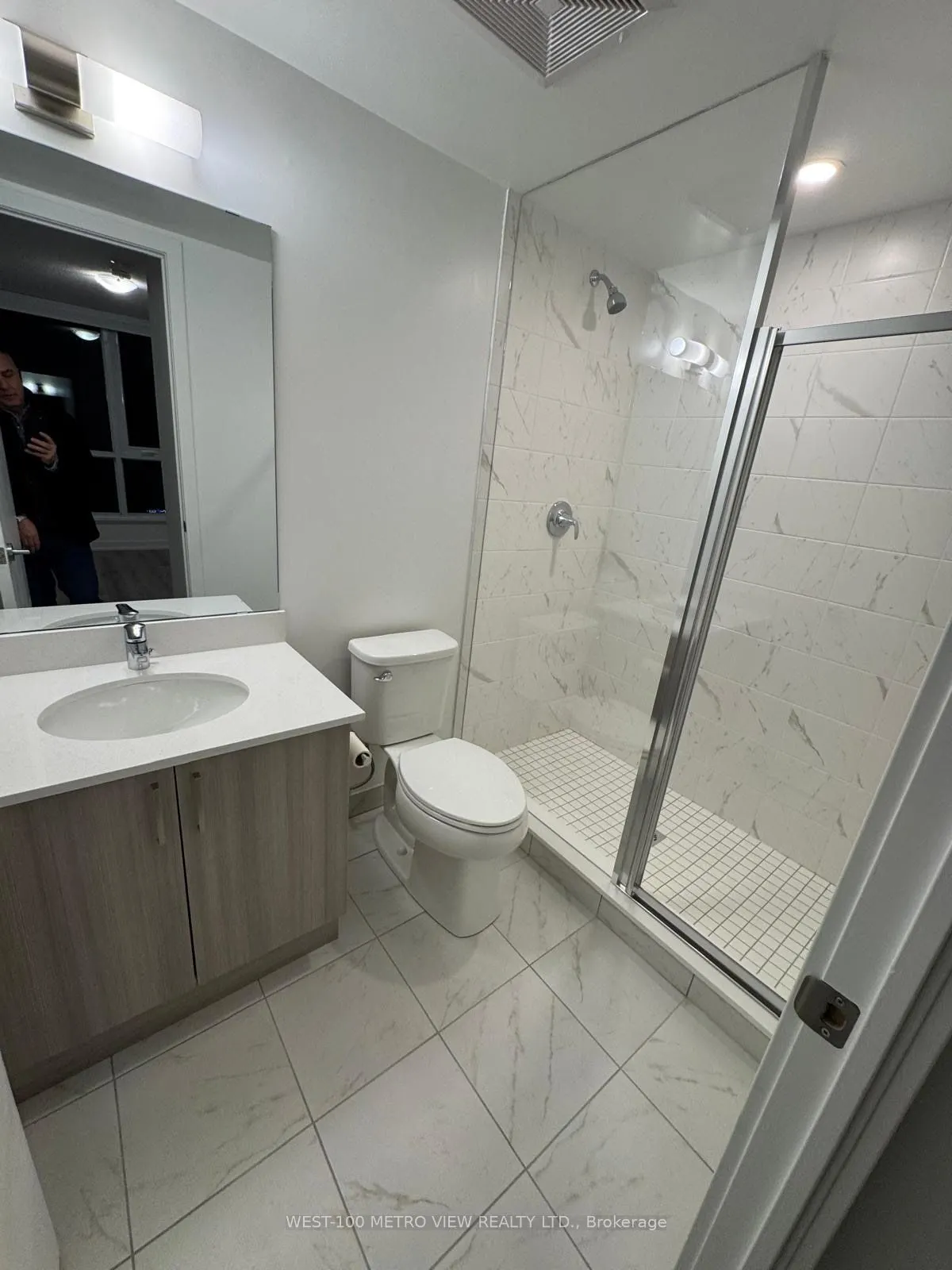 556 Marlee Avenue #412
