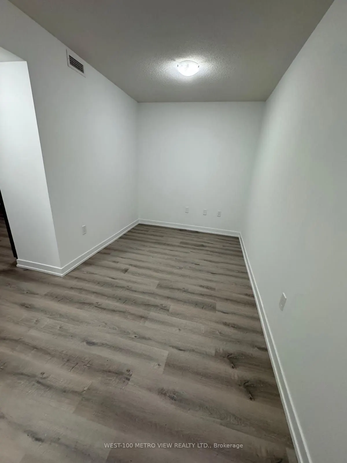 556 Marlee Avenue #412