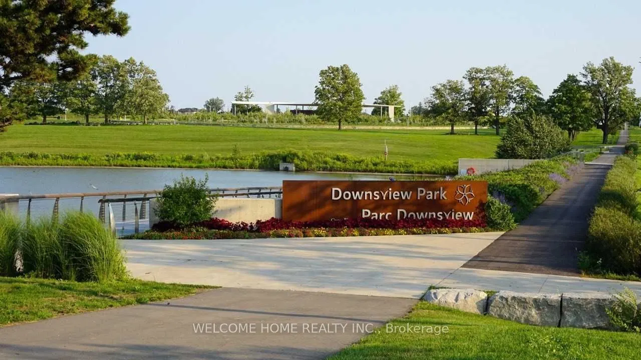155 William Duncan Road, #1
