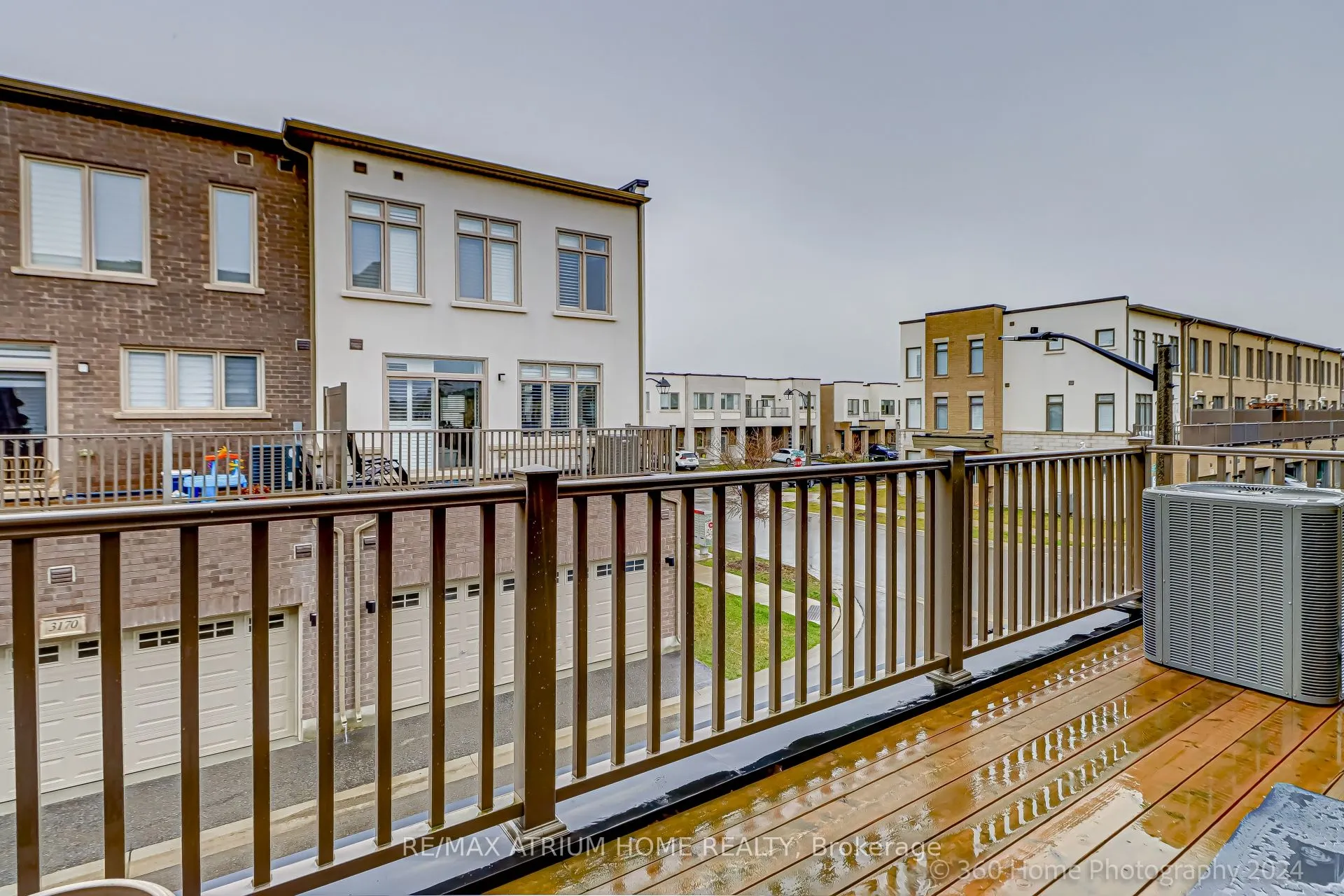 159 Loganberry Gate