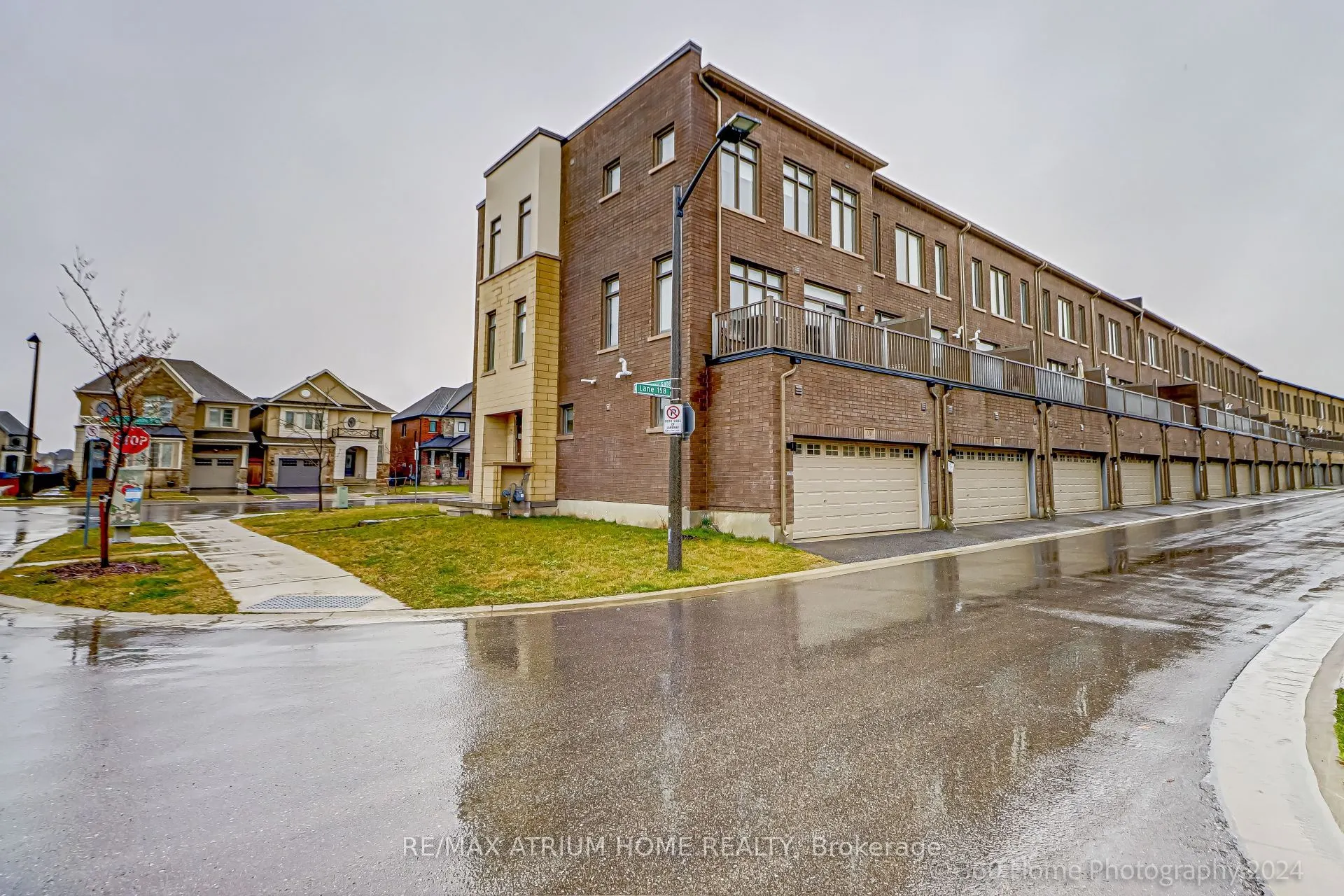 159 Loganberry Gate