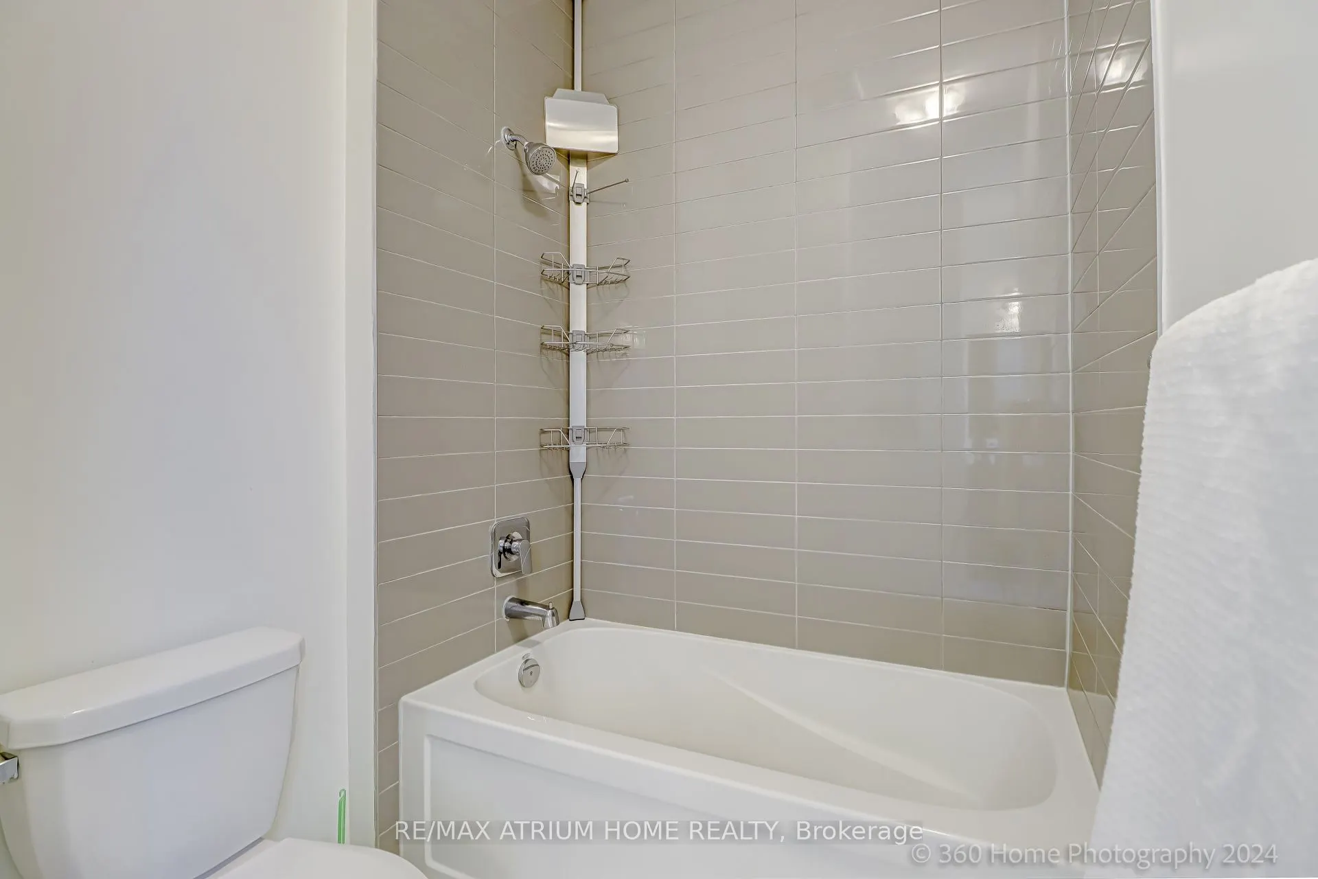 159 Loganberry Gate