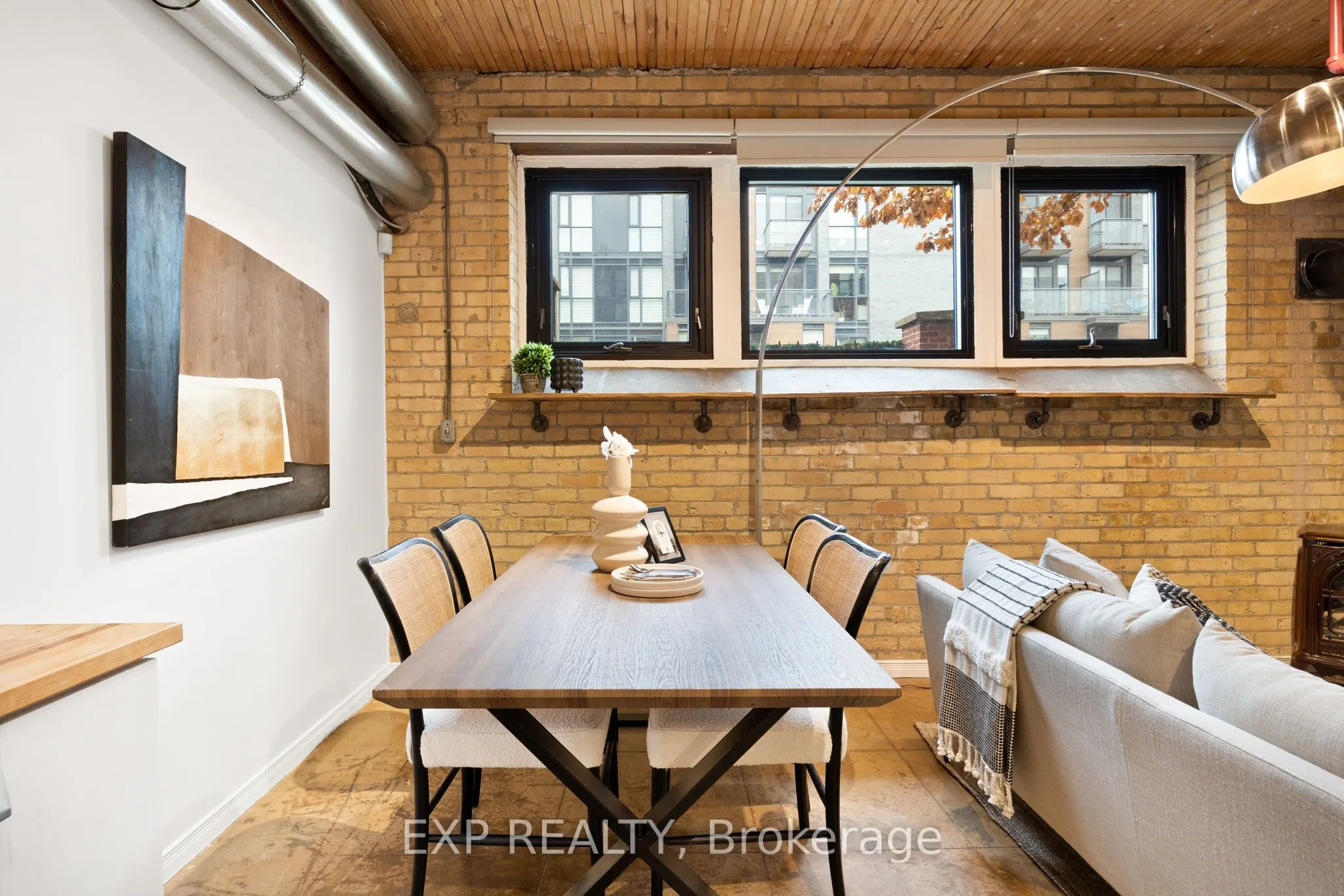 371 Wallace Avenue, #2
