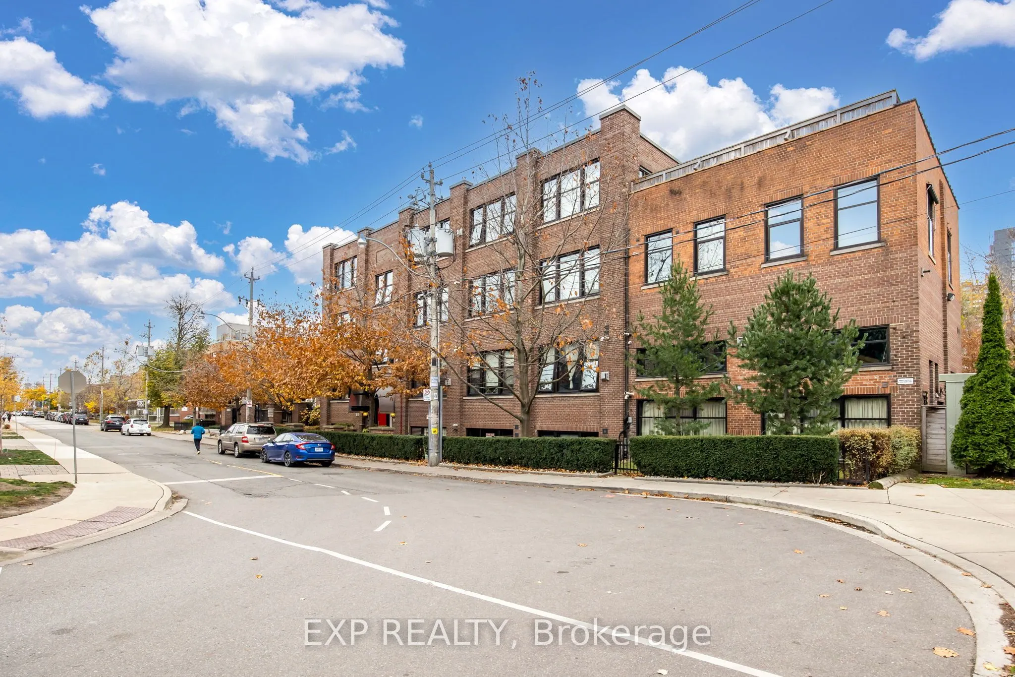 371 Wallace Avenue, #2