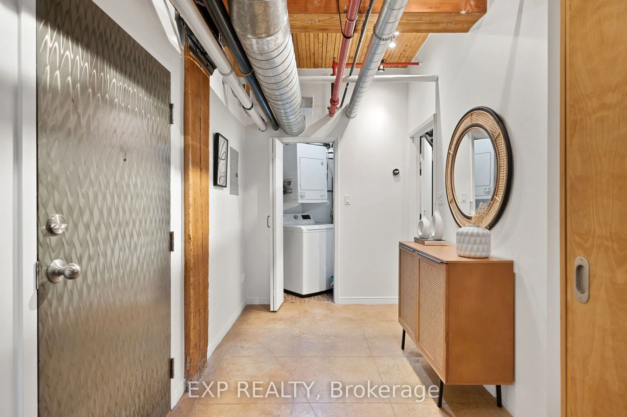 371 Wallace Avenue, #2