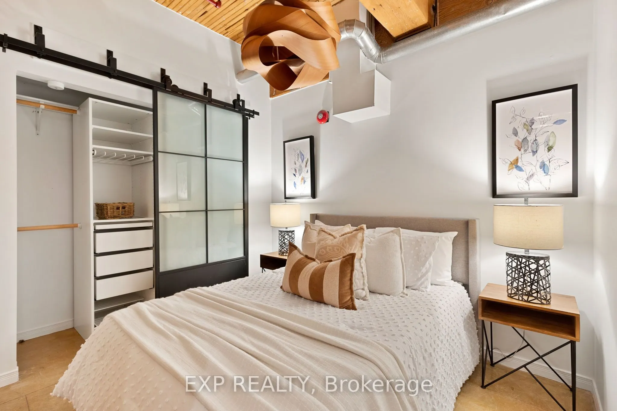 371 Wallace Avenue, #2