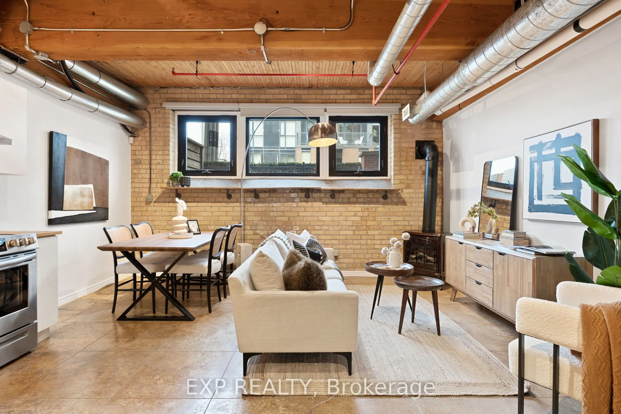 371 Wallace Avenue, #2