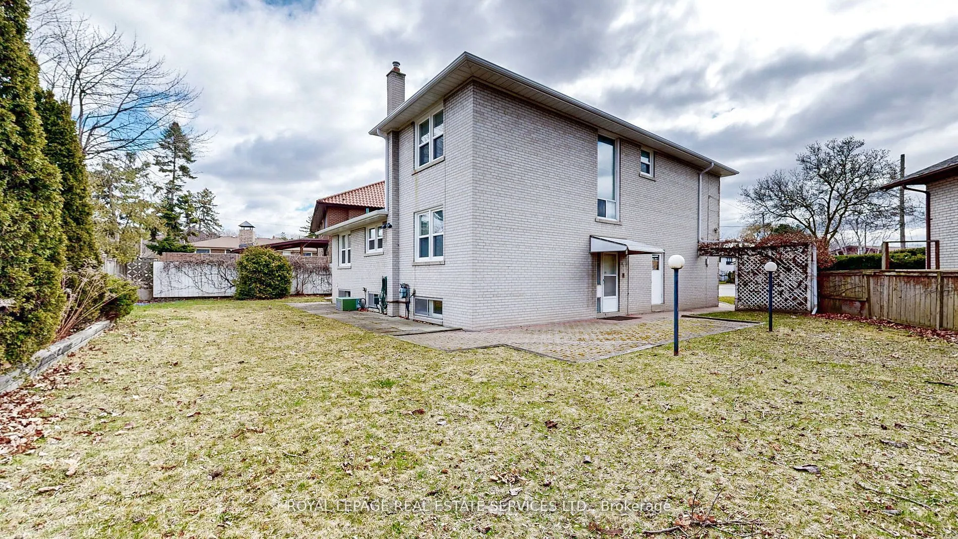 21 Pitkin Court