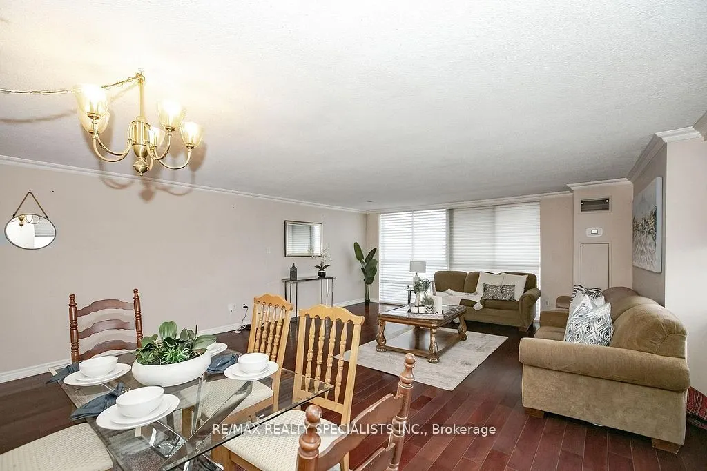 3650 Kaneff Crescent, #2301