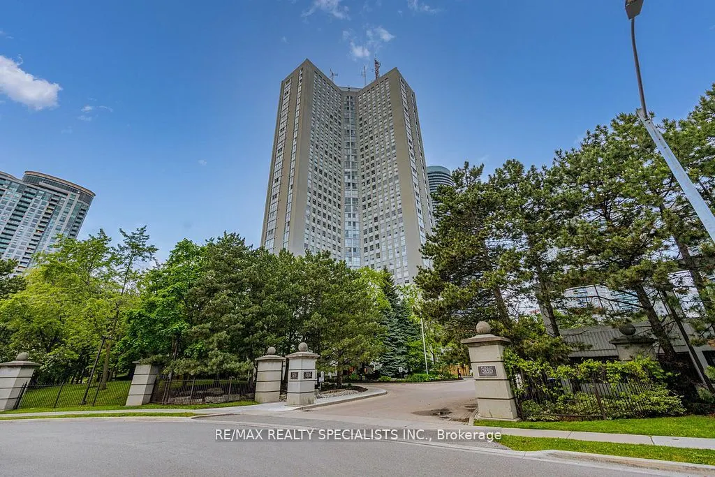 3650 Kaneff Crescent, #2301