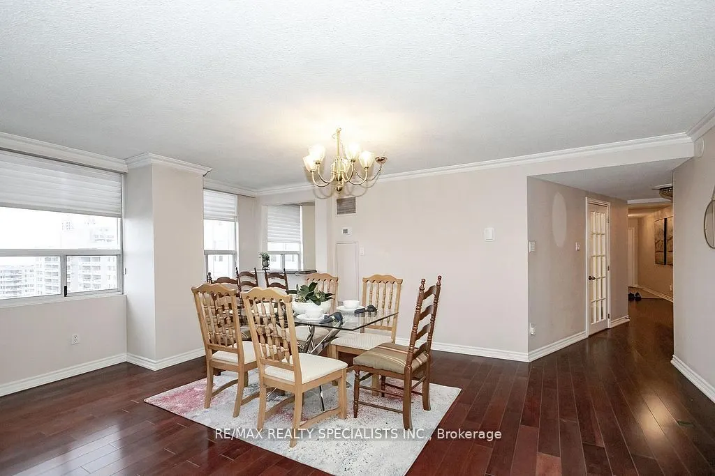 3650 Kaneff Crescent, #2301