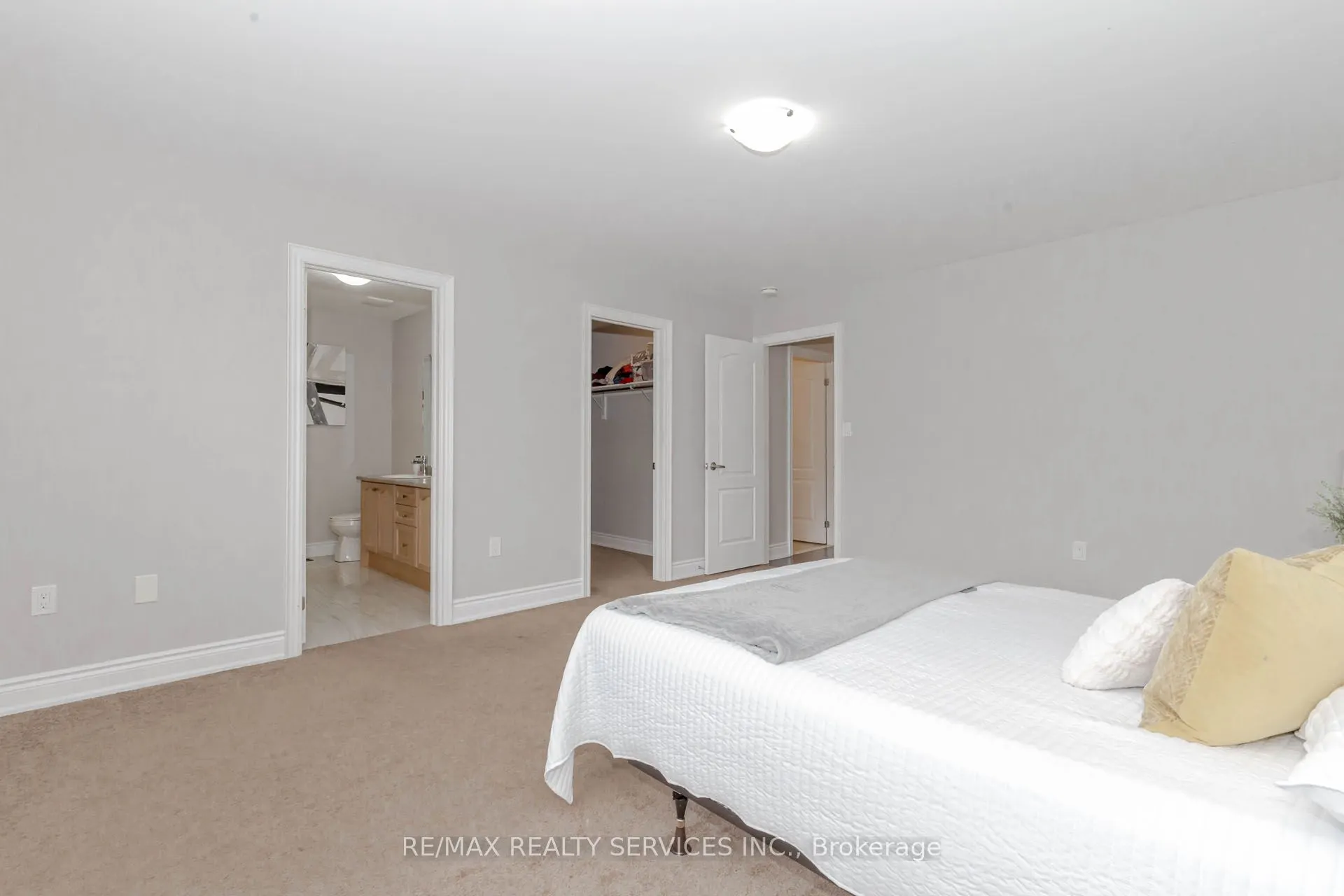 12 Enclave Trail