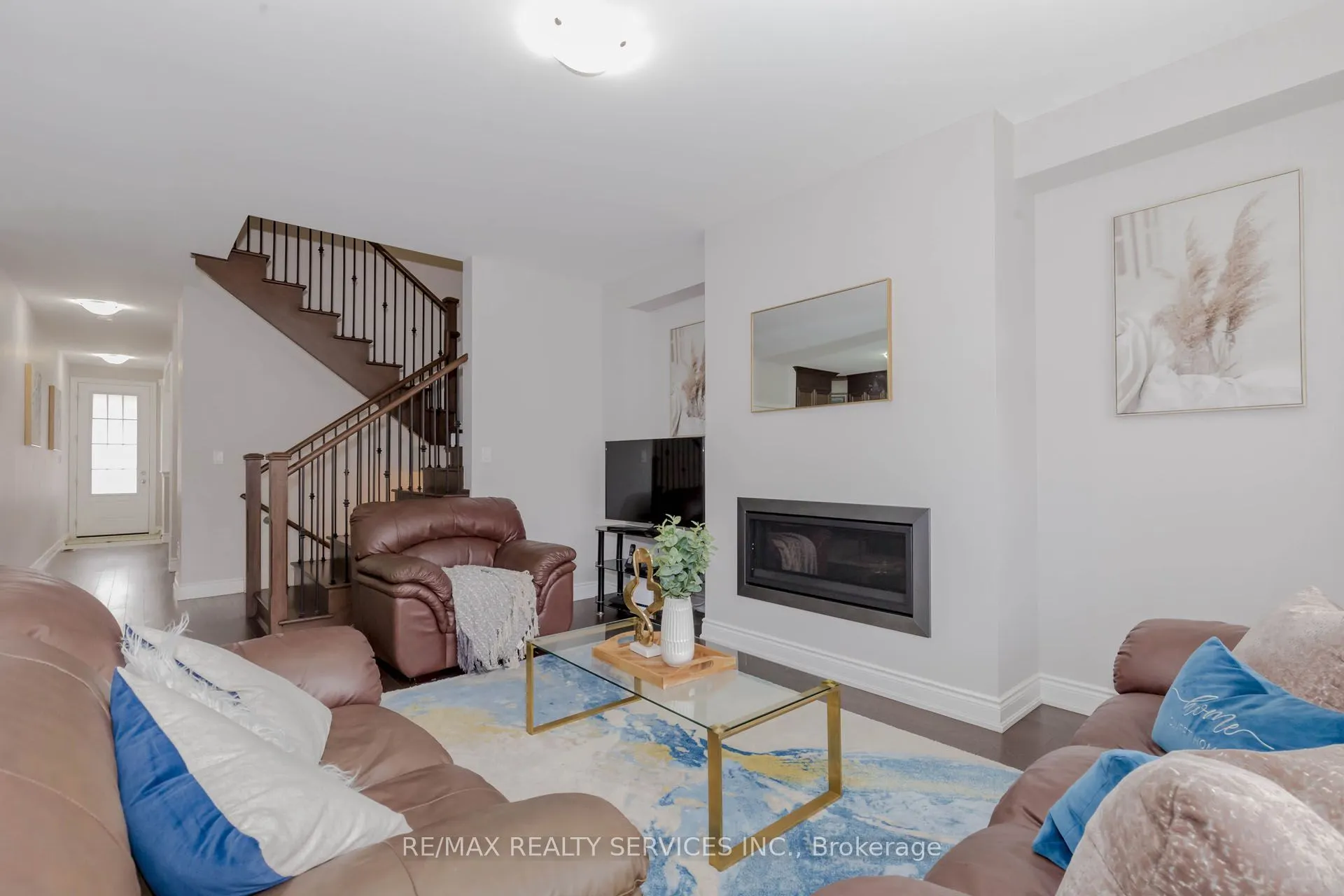 12 Enclave Trail