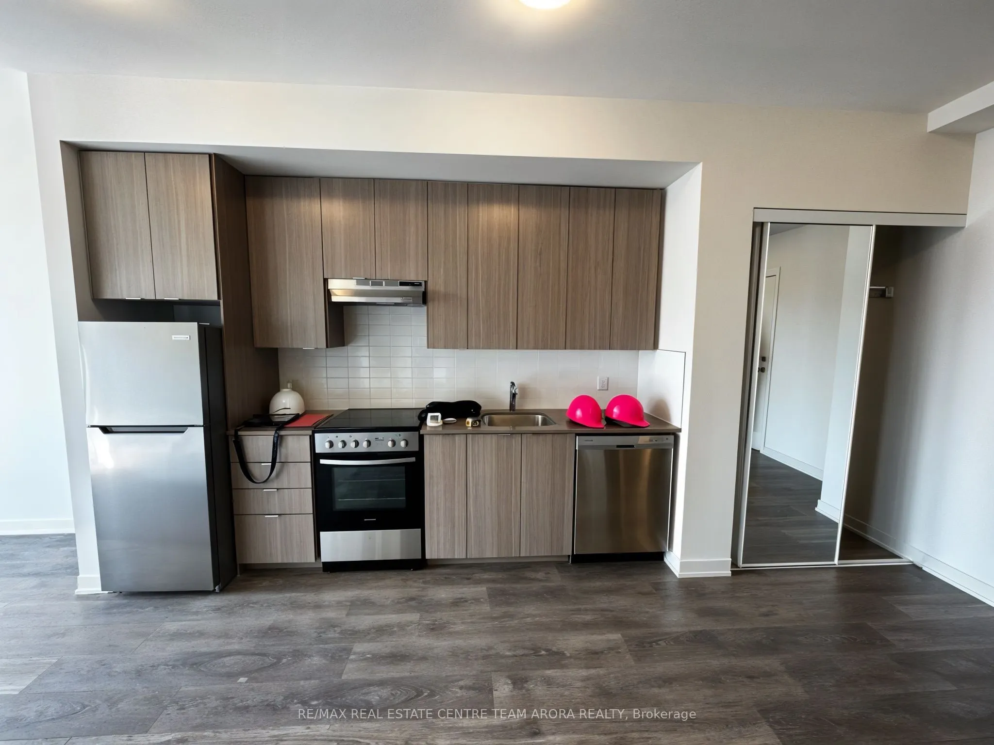 58 Sky Harbour Drive, #417