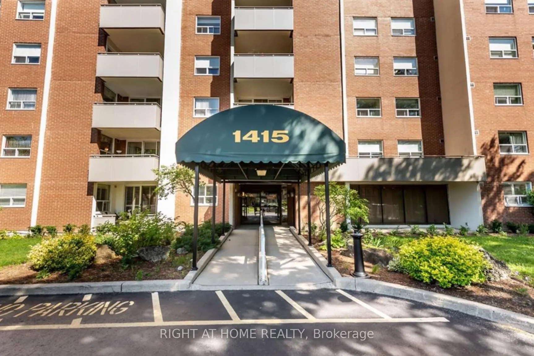 1415 Ghent Avenue, #305