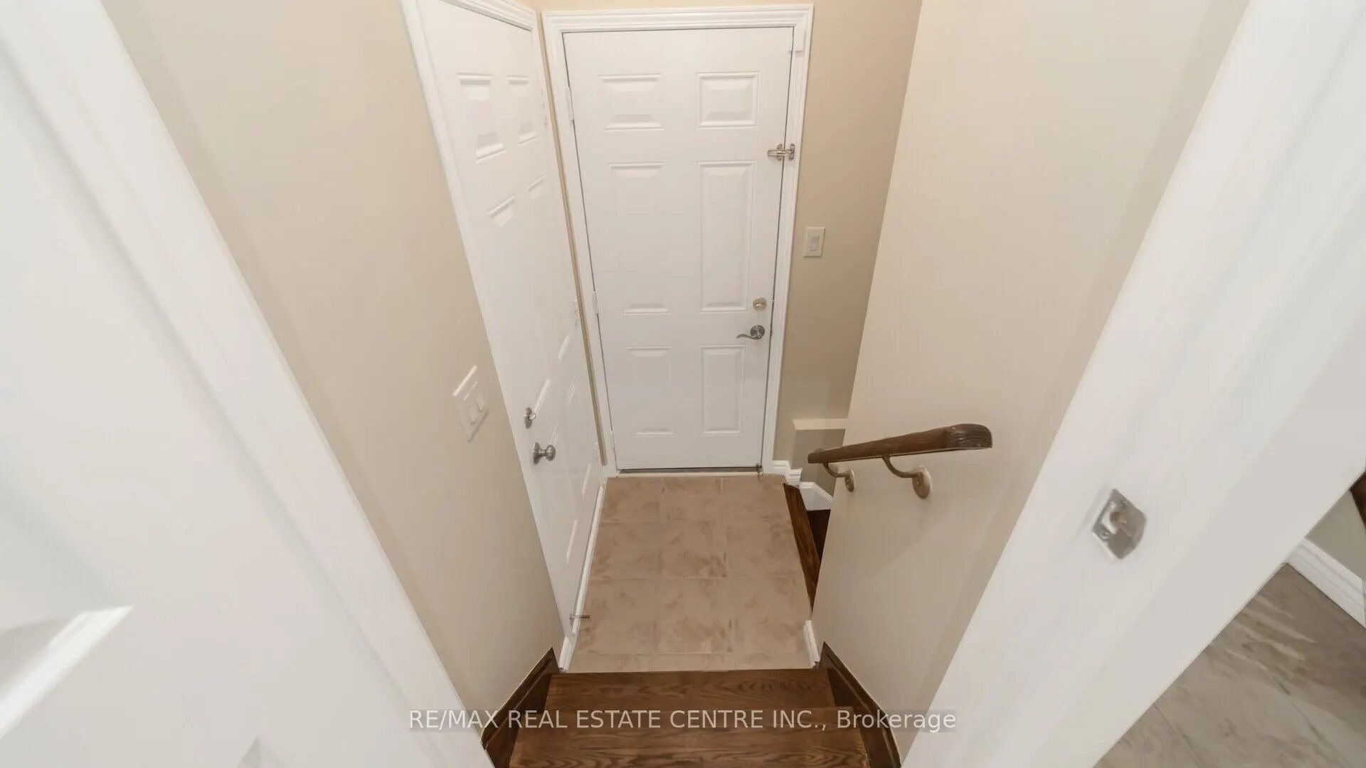 4 Chetholme Place