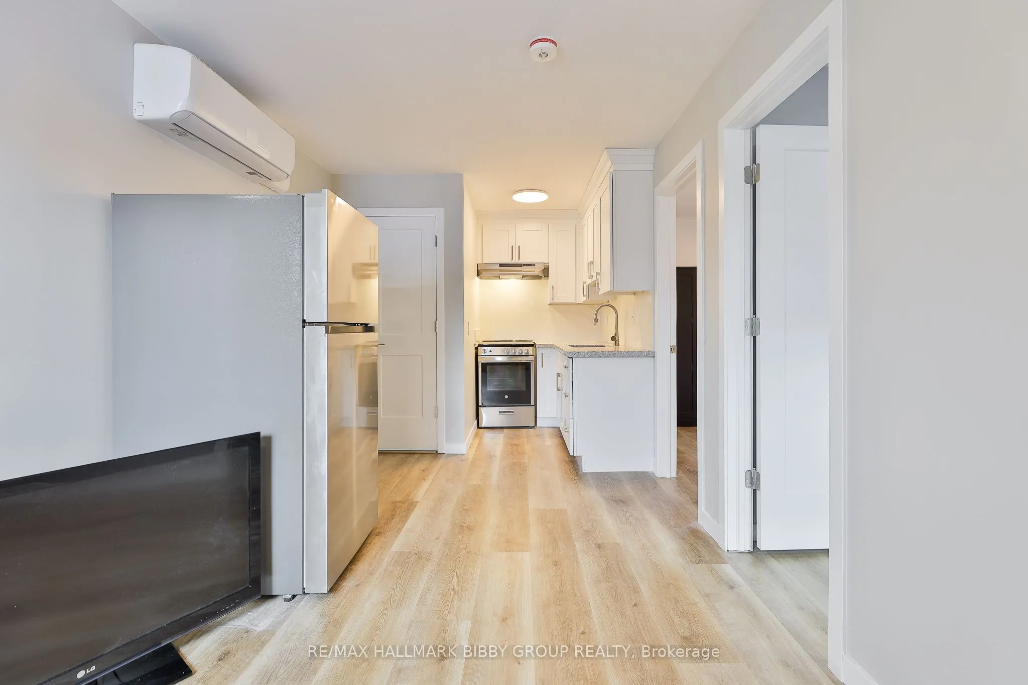 564 St Clarens Avenue, #Laneway
