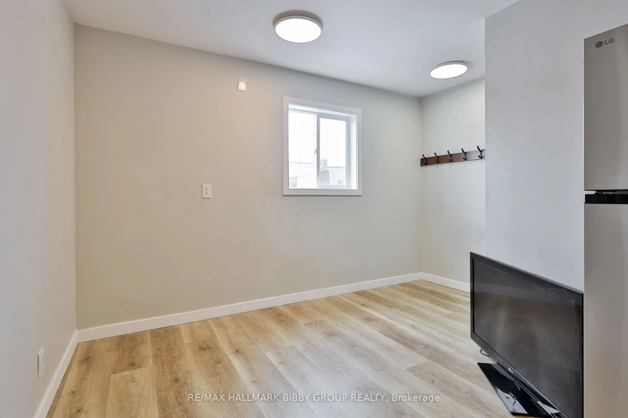564 St Clarens Avenue, #Laneway