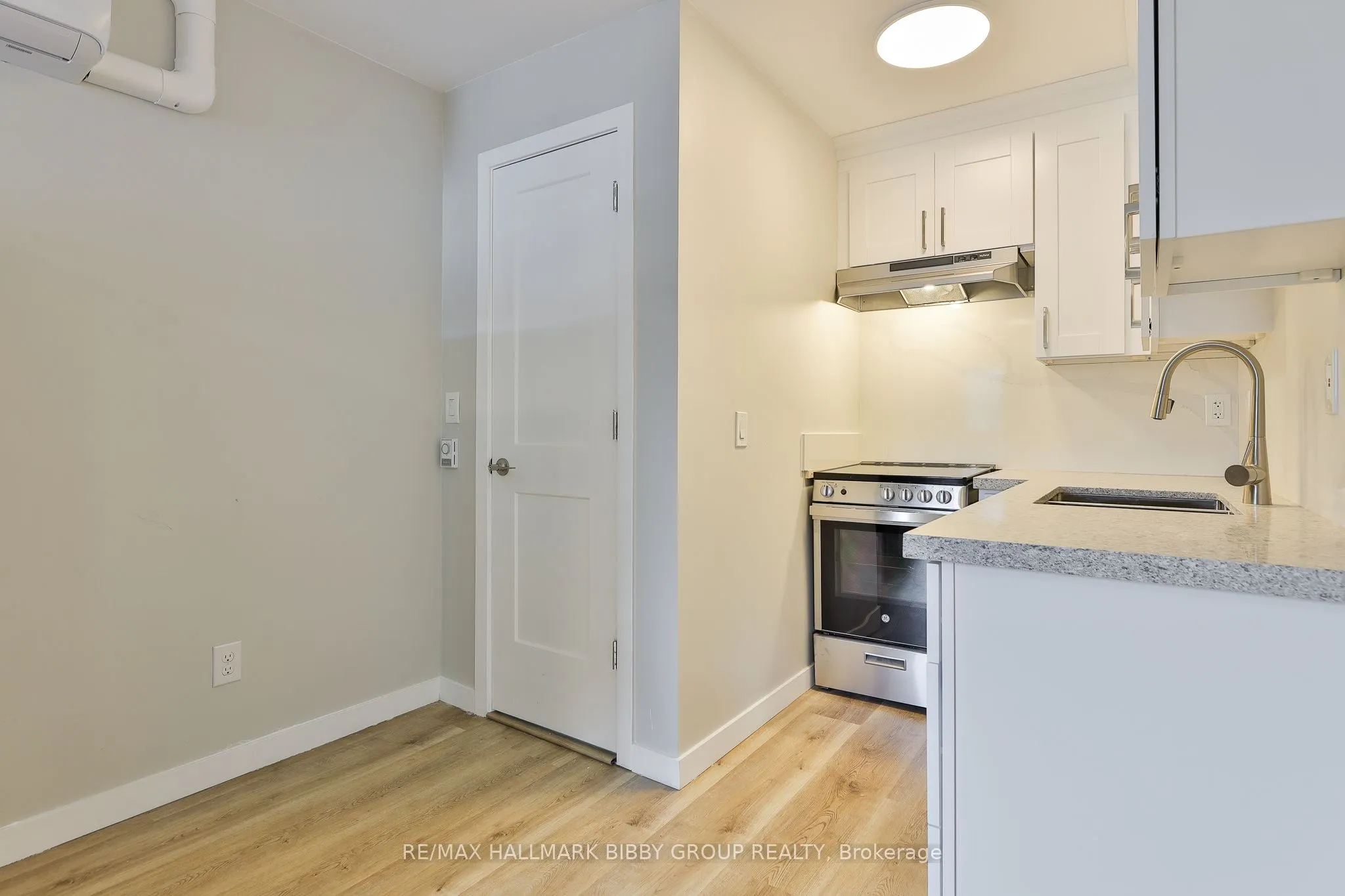564 St Clarens Avenue, #Laneway