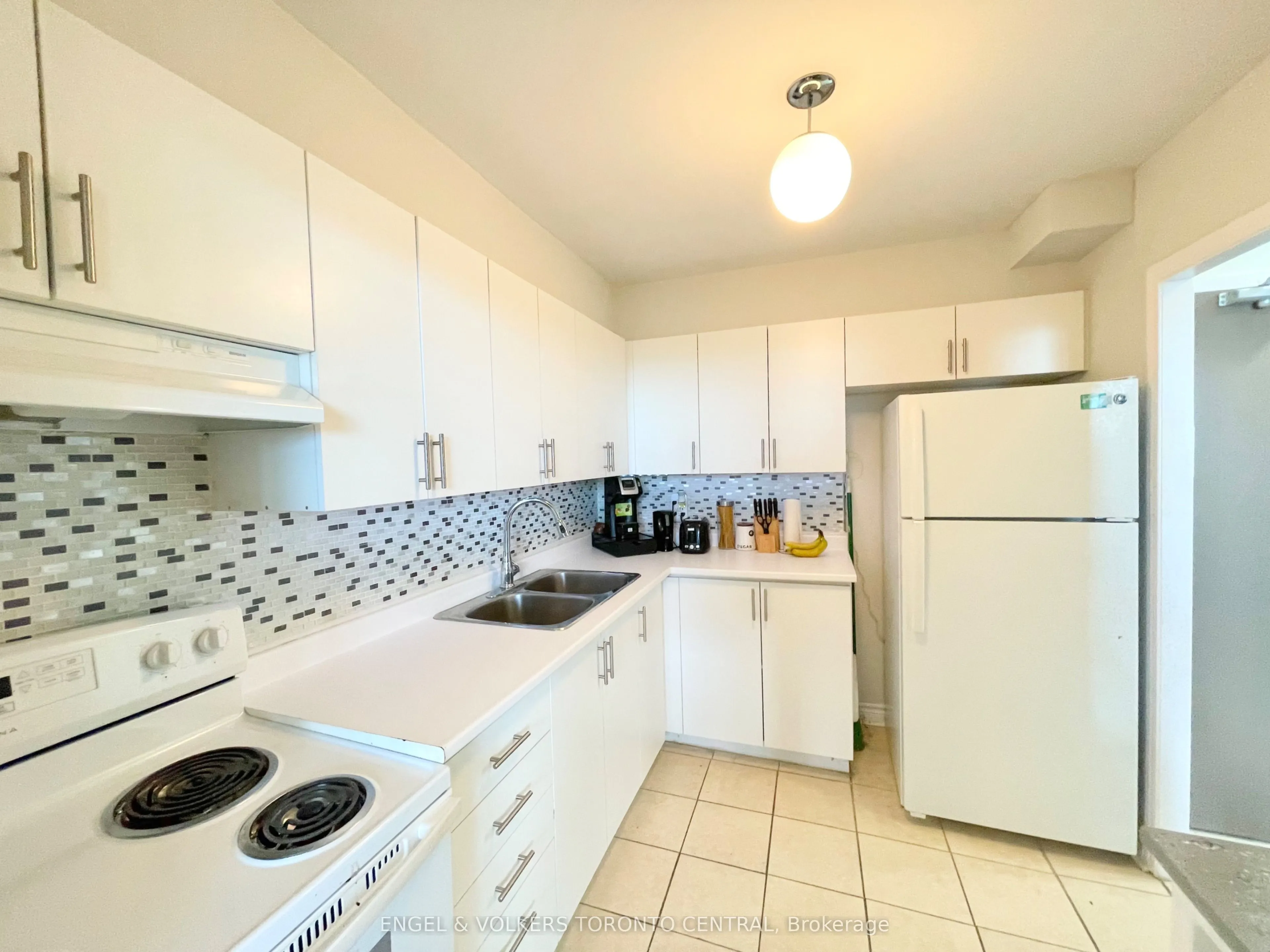 3390 Weston Road, #1003