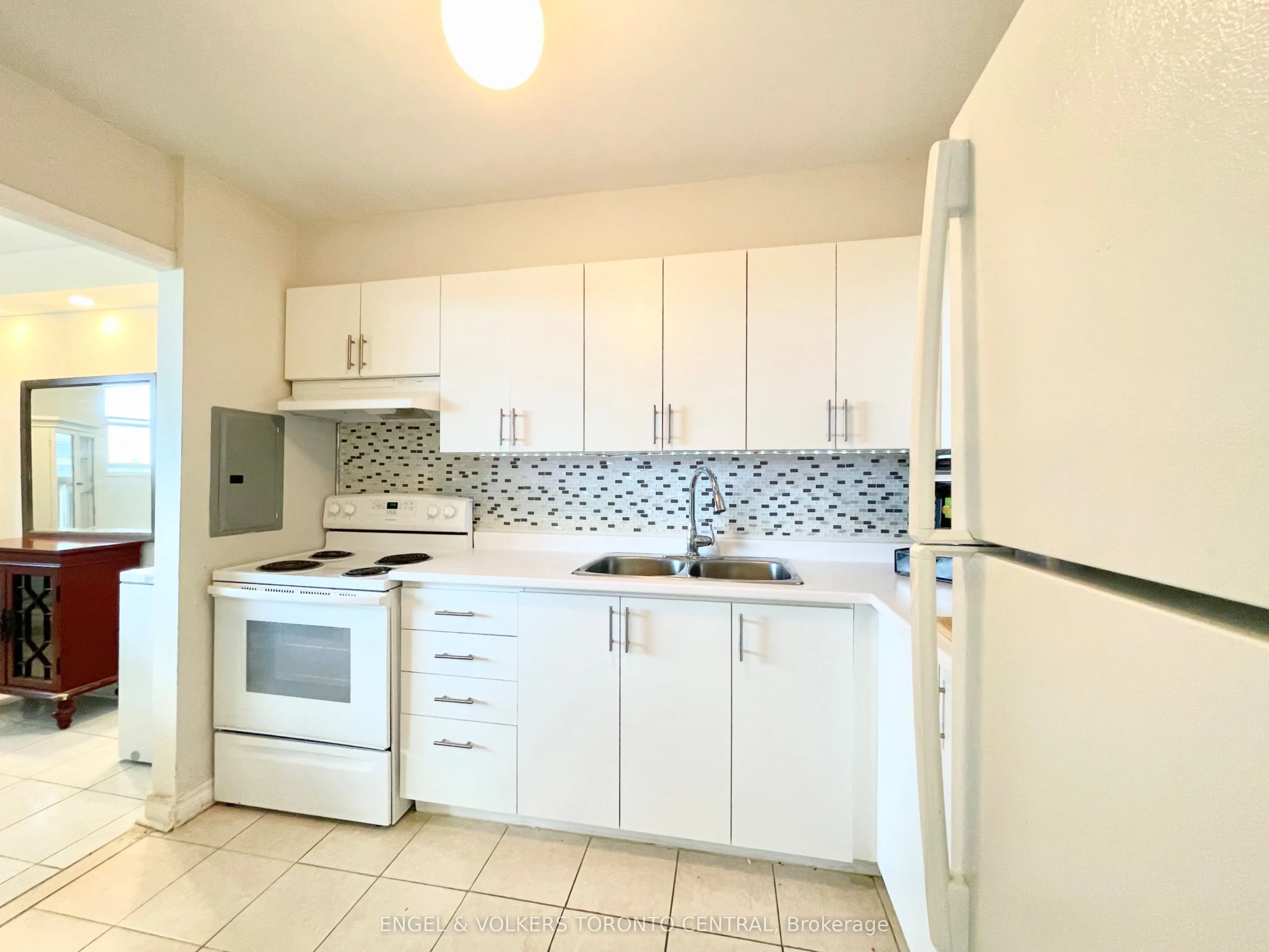 3390 Weston Road, #1003