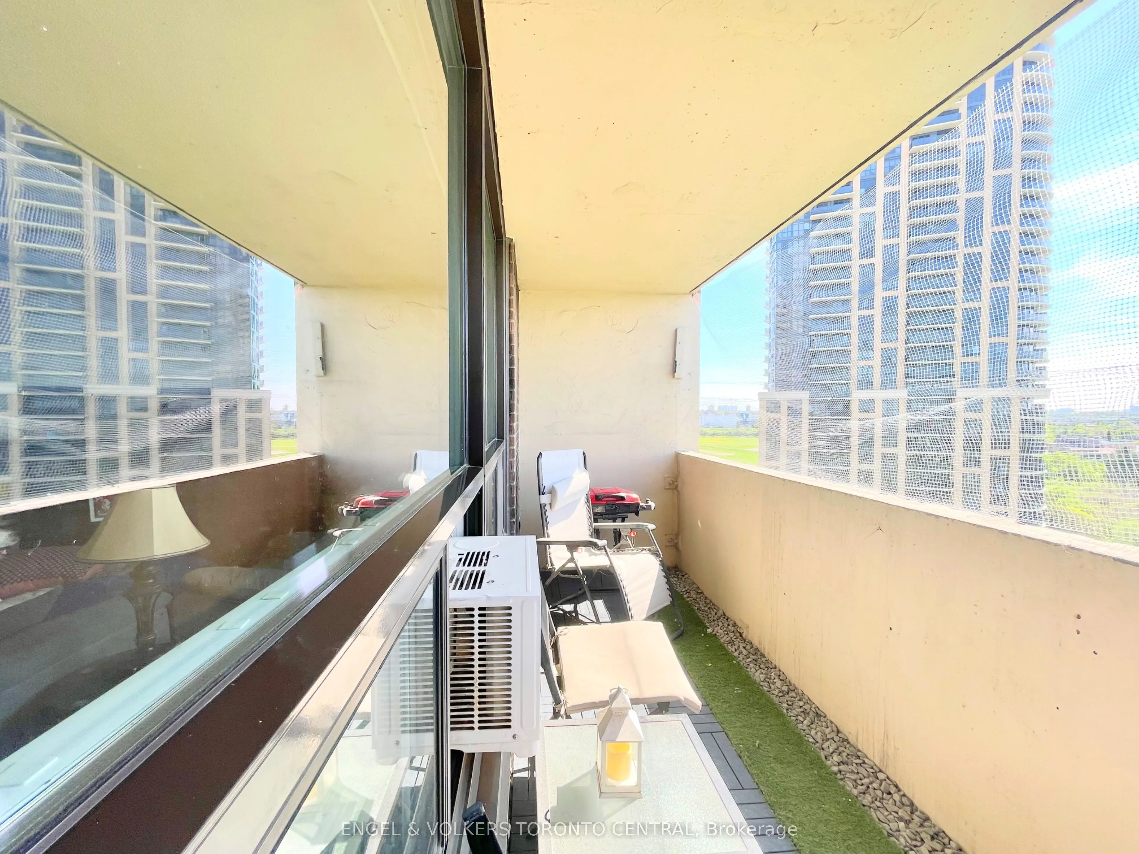 3390 Weston Road, #1003