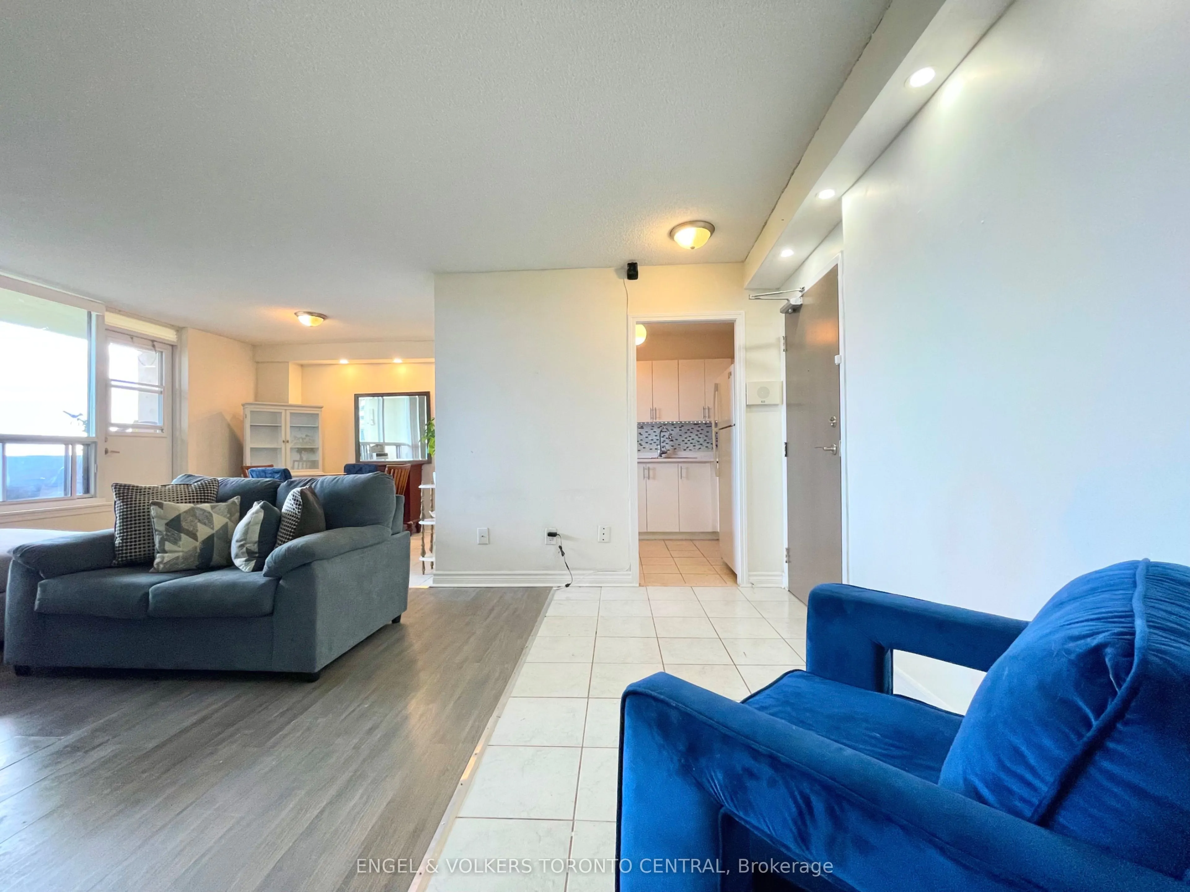 3390 Weston Road, #1003