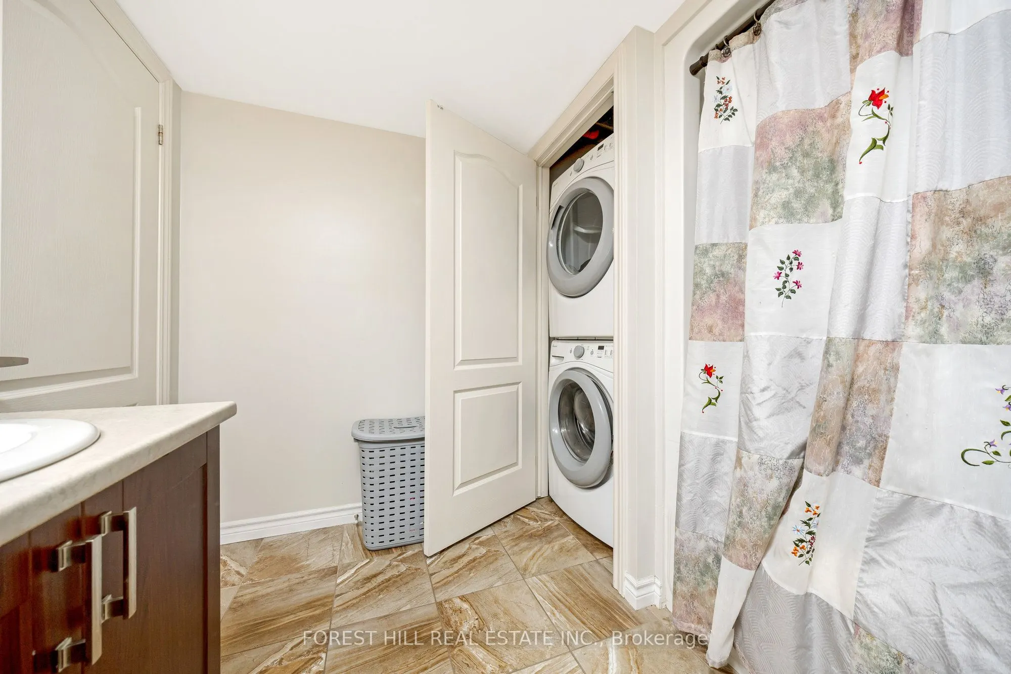 1440 Main Street E, #109