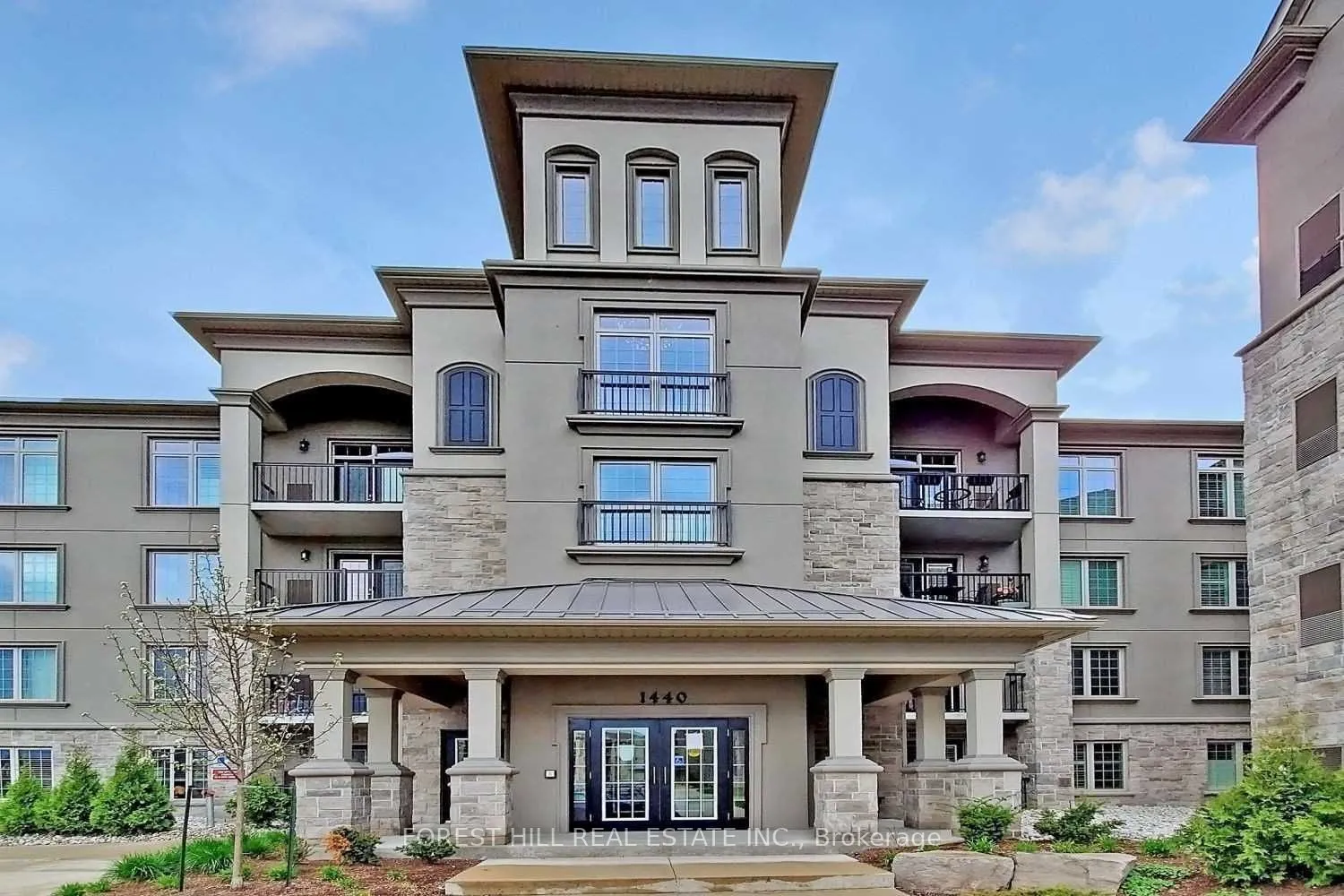 1440 Main Street E, #109