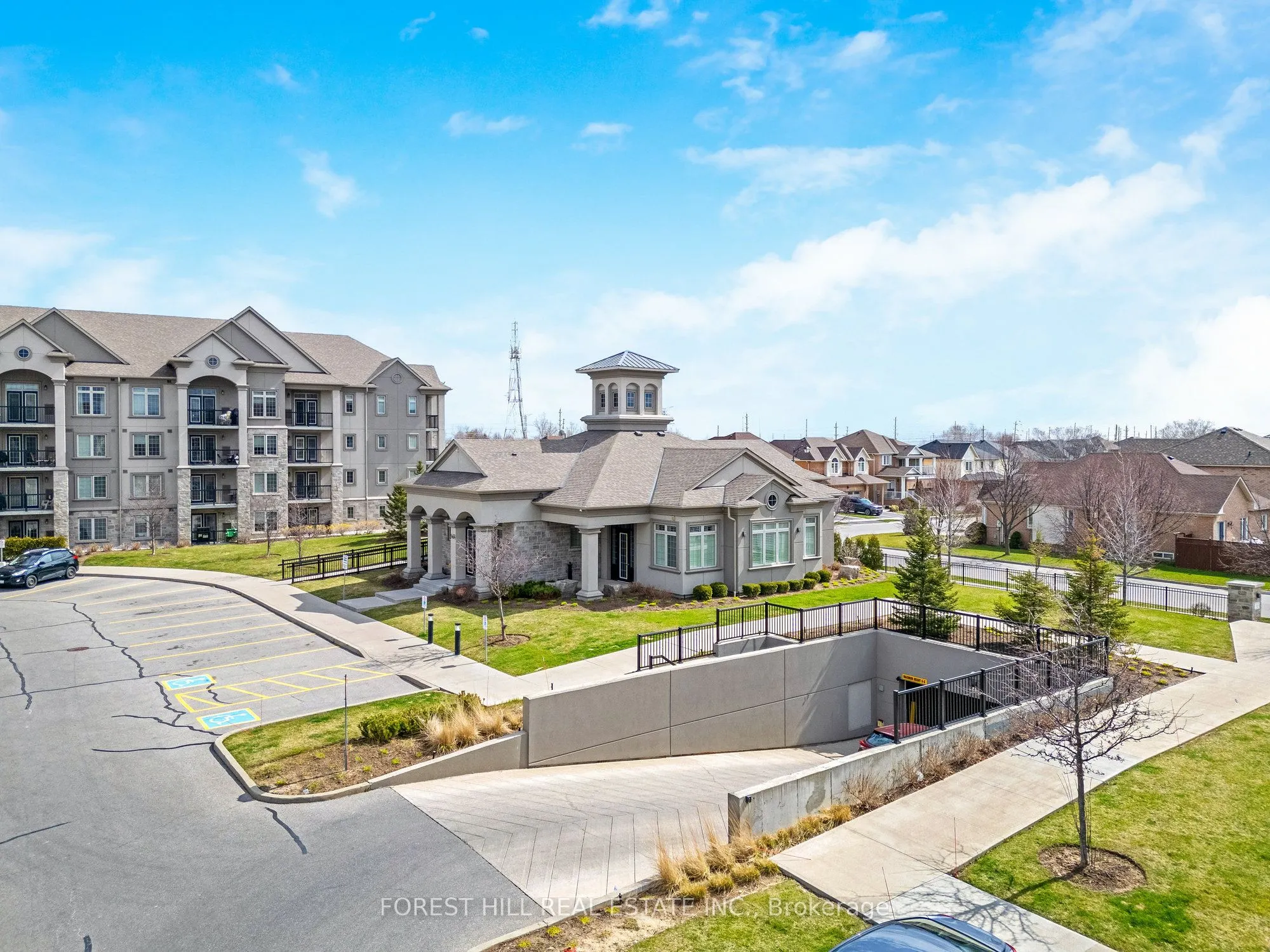 1440 Main Street E, #109