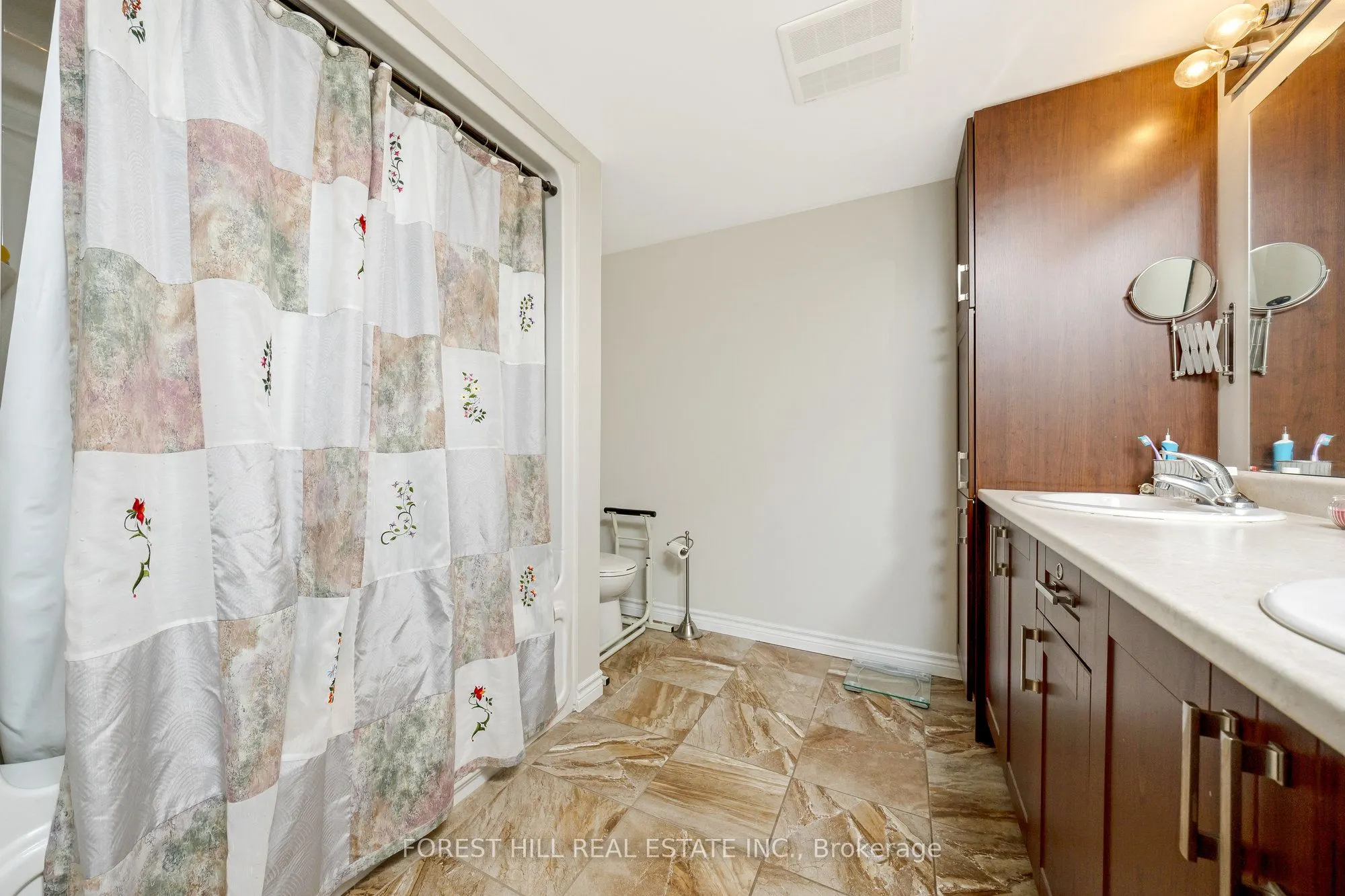 1440 Main Street E, #109