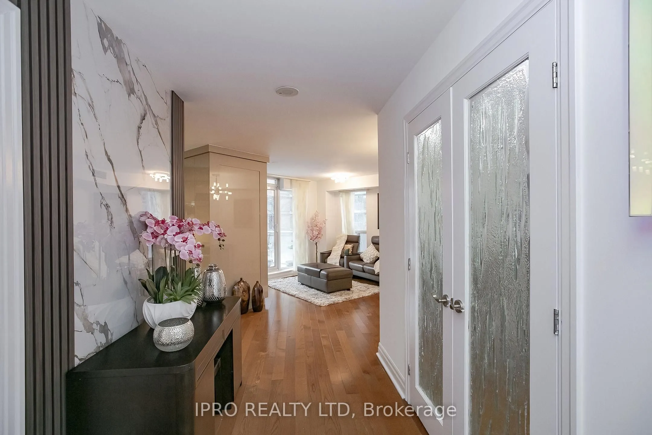 2119 Lake Shore Boulevard W #217