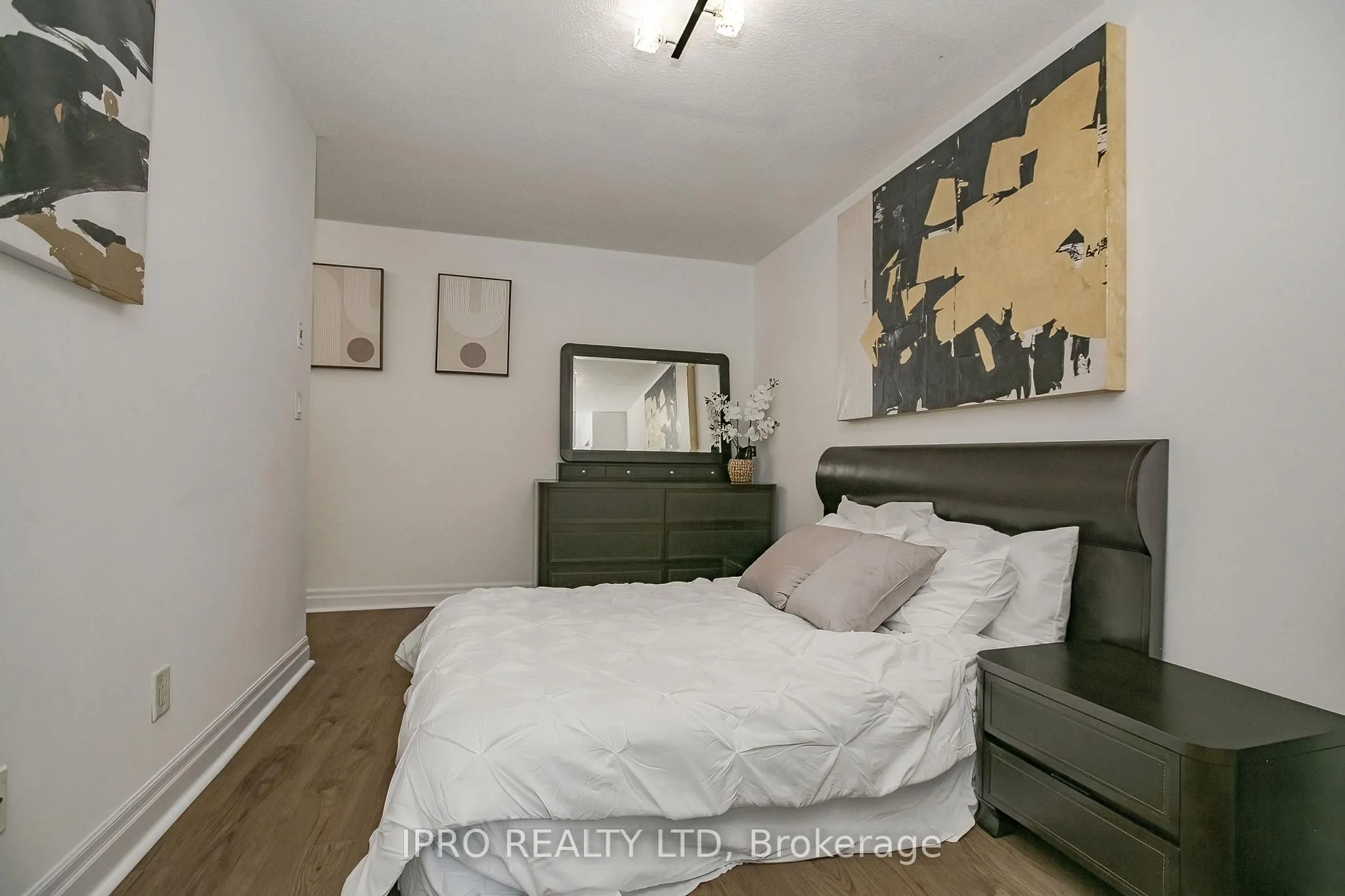 2119 Lake Shore Boulevard W #217