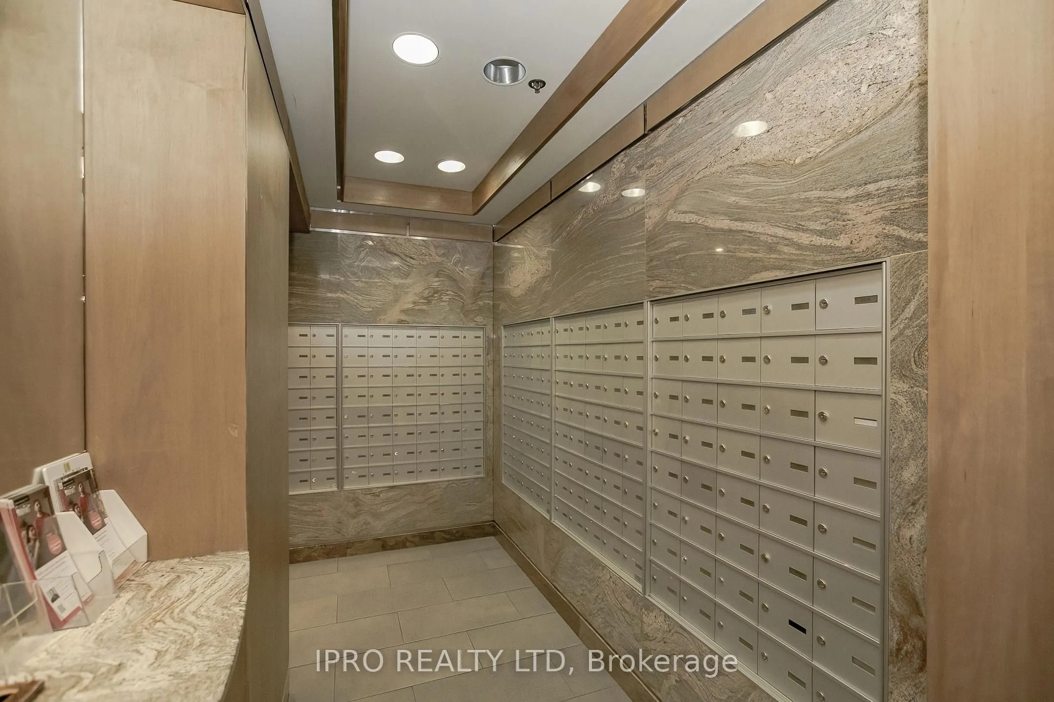 2119 Lake Shore Boulevard W #217