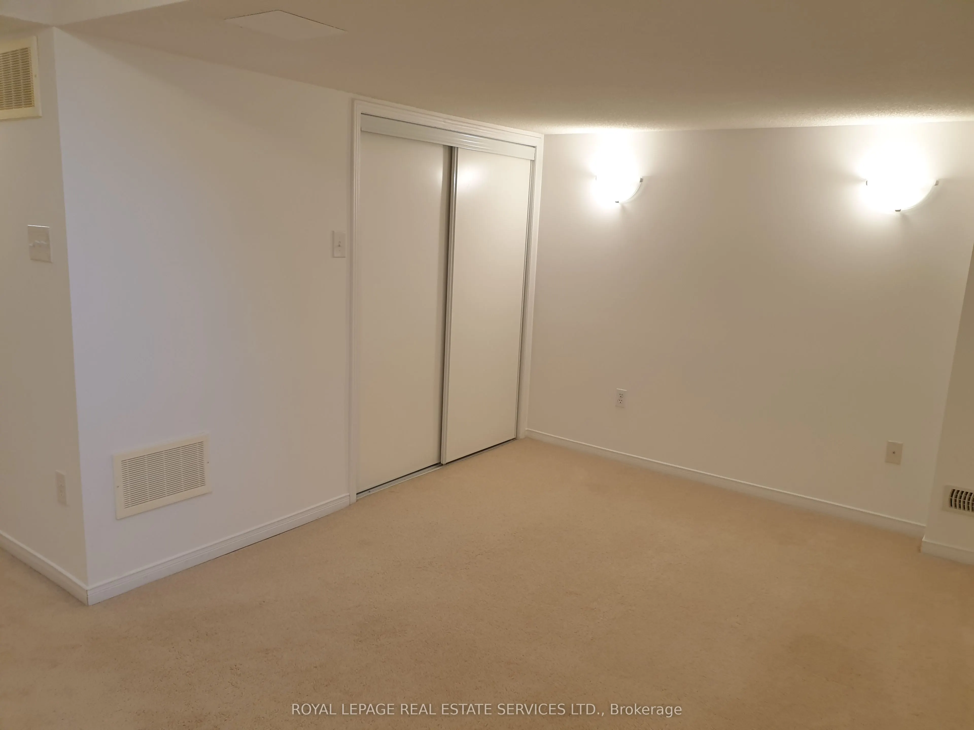 5255 Palmetto Place, #152