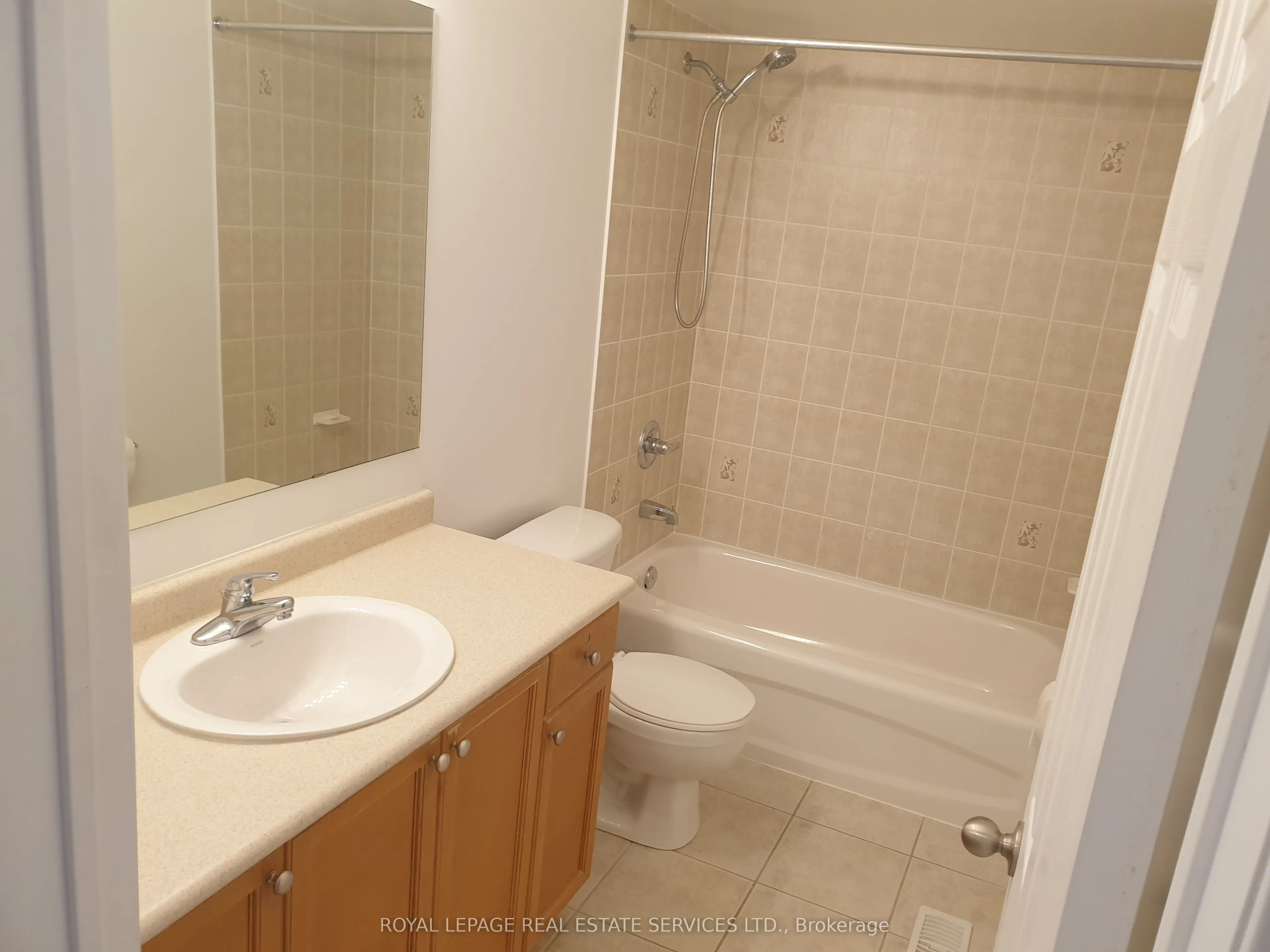 5255 Palmetto Place, #152