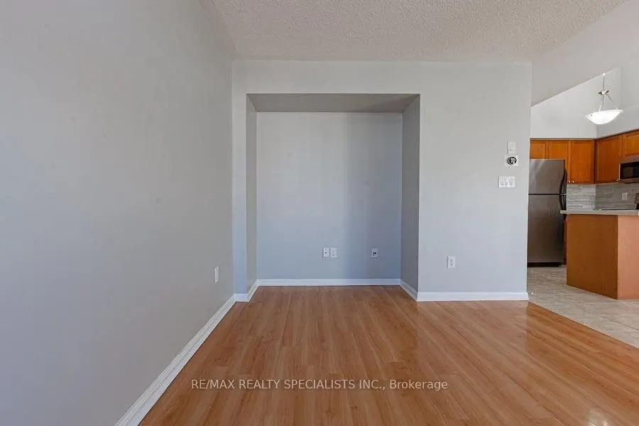 3032 Clayhill Road, #6