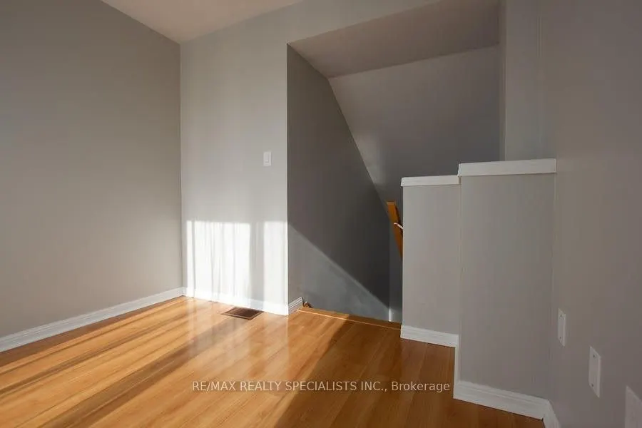 3032 Clayhill Road, #6