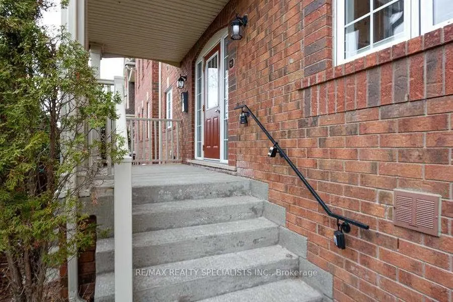 3032 Clayhill Road, #6