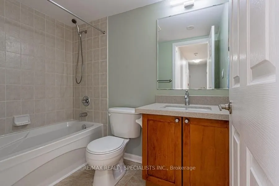 3032 Clayhill Road, #6